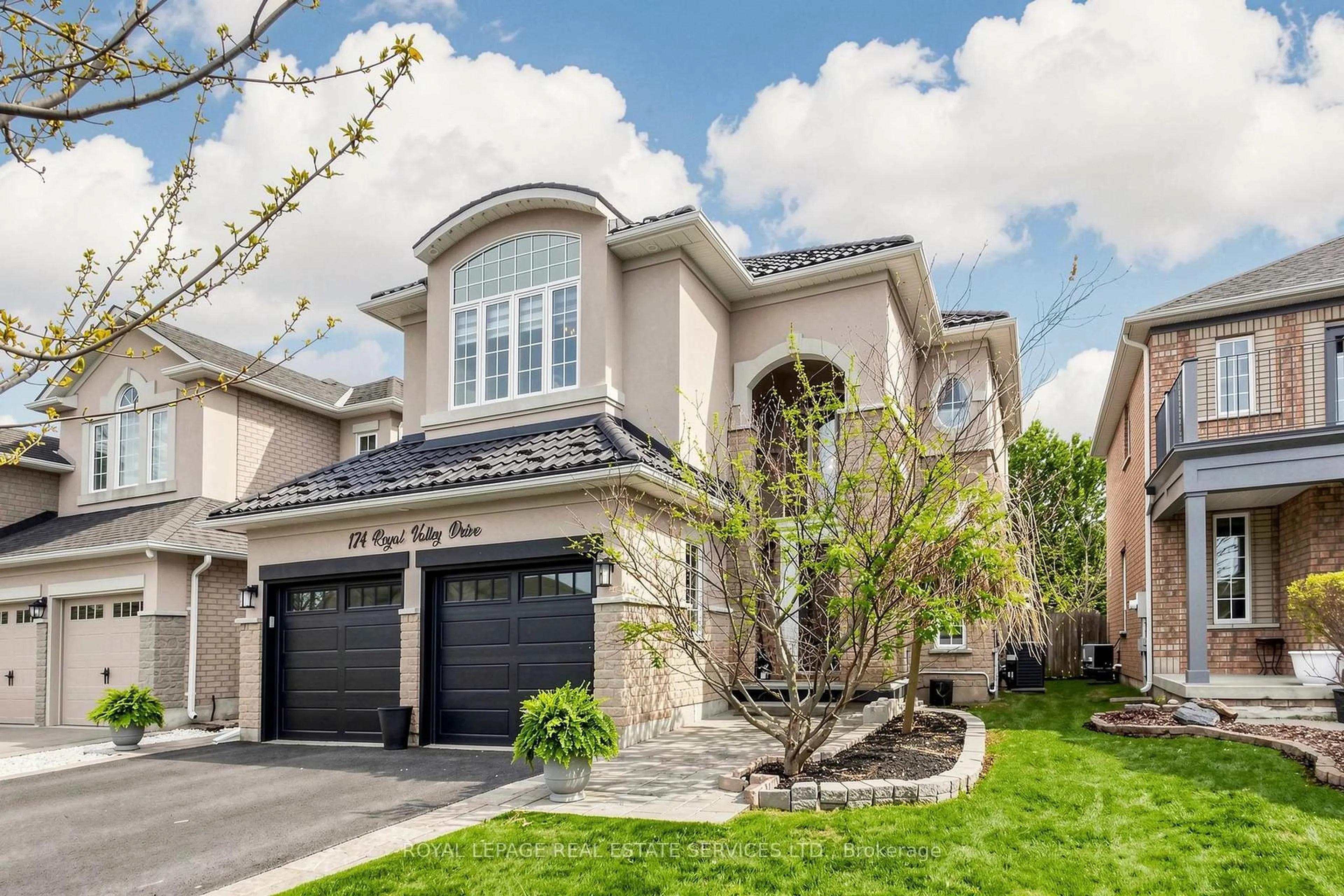 Home with brick exterior material, street for 174 Royal Valley Dr, Caledon Ontario L7C 1C9