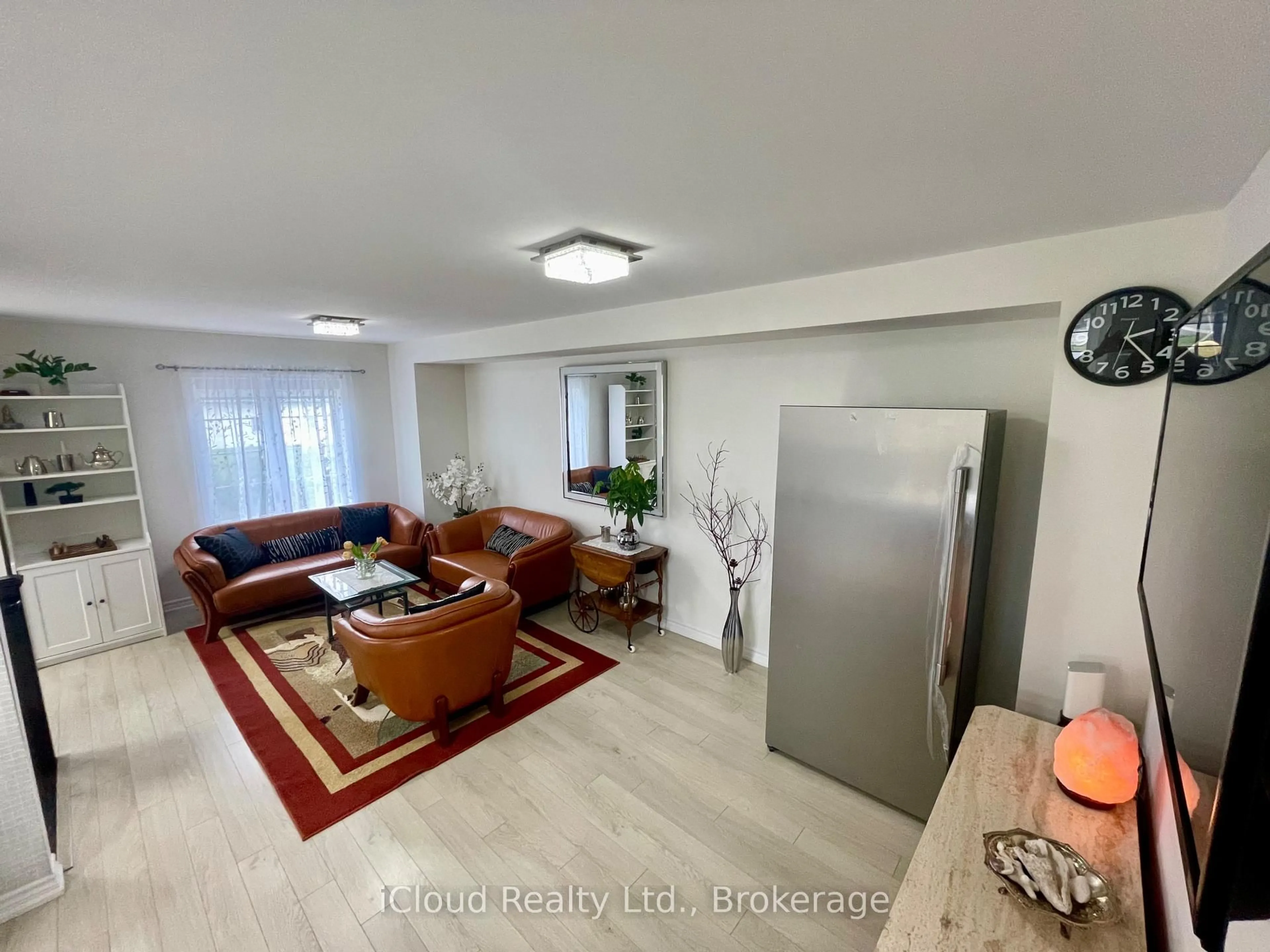 A pic of a room for 1222 Rose Way #73, Milton Ontario L9E 1P1
