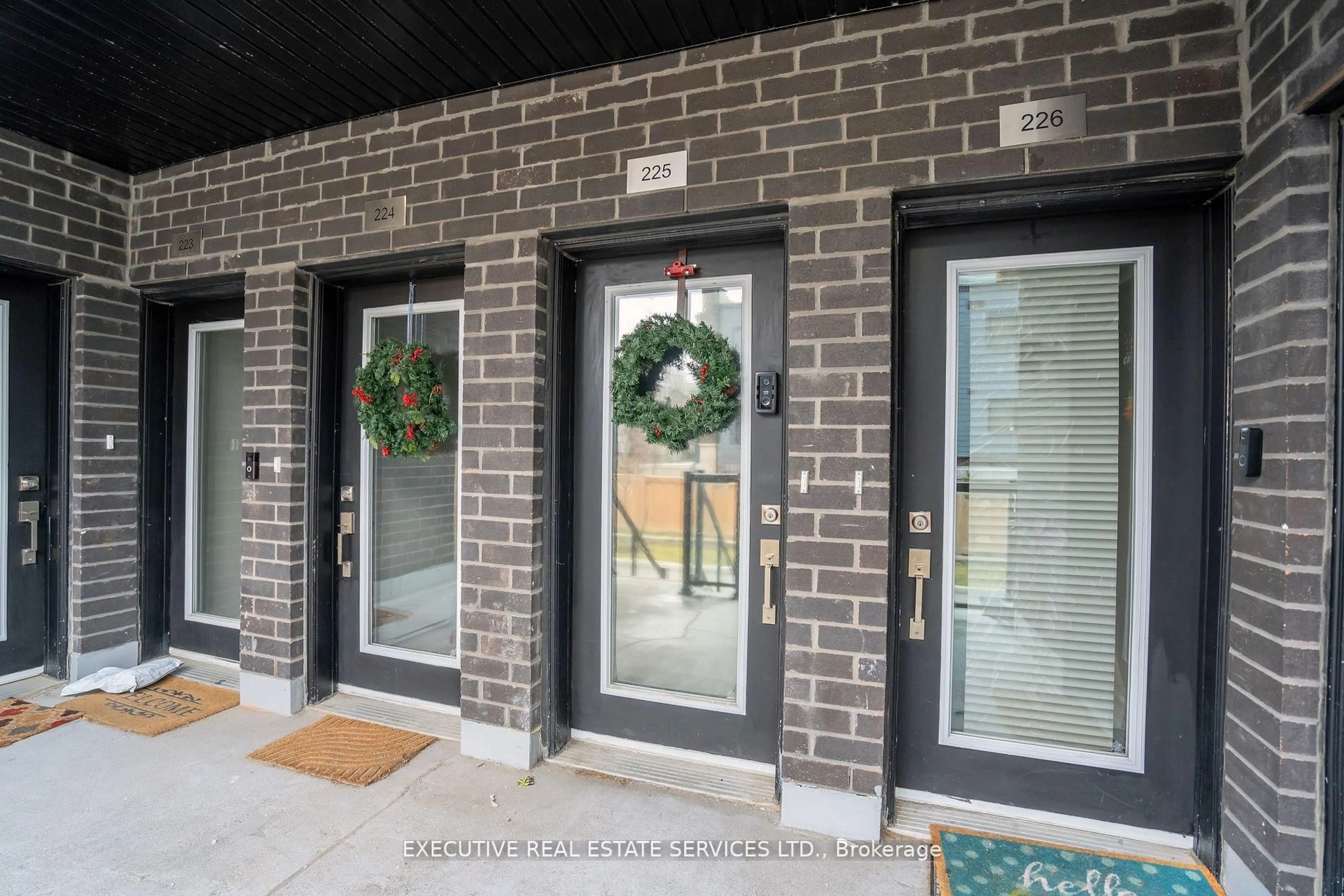 Unknown for 1145 Journeyman Lane #226, Mississauga Ontario L5J 0B5