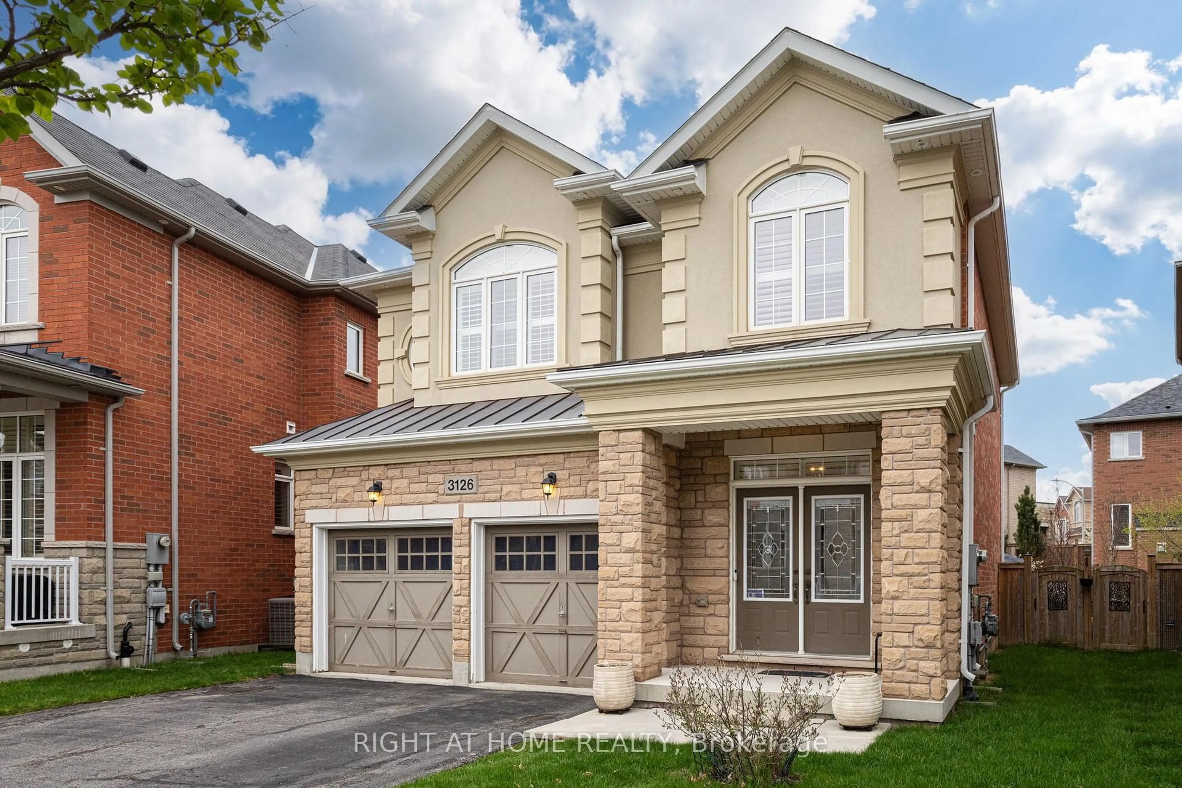 Home with brick exterior material, street for 3126 Velebit Park Blvd, Burlington Ontario L7M 0M3