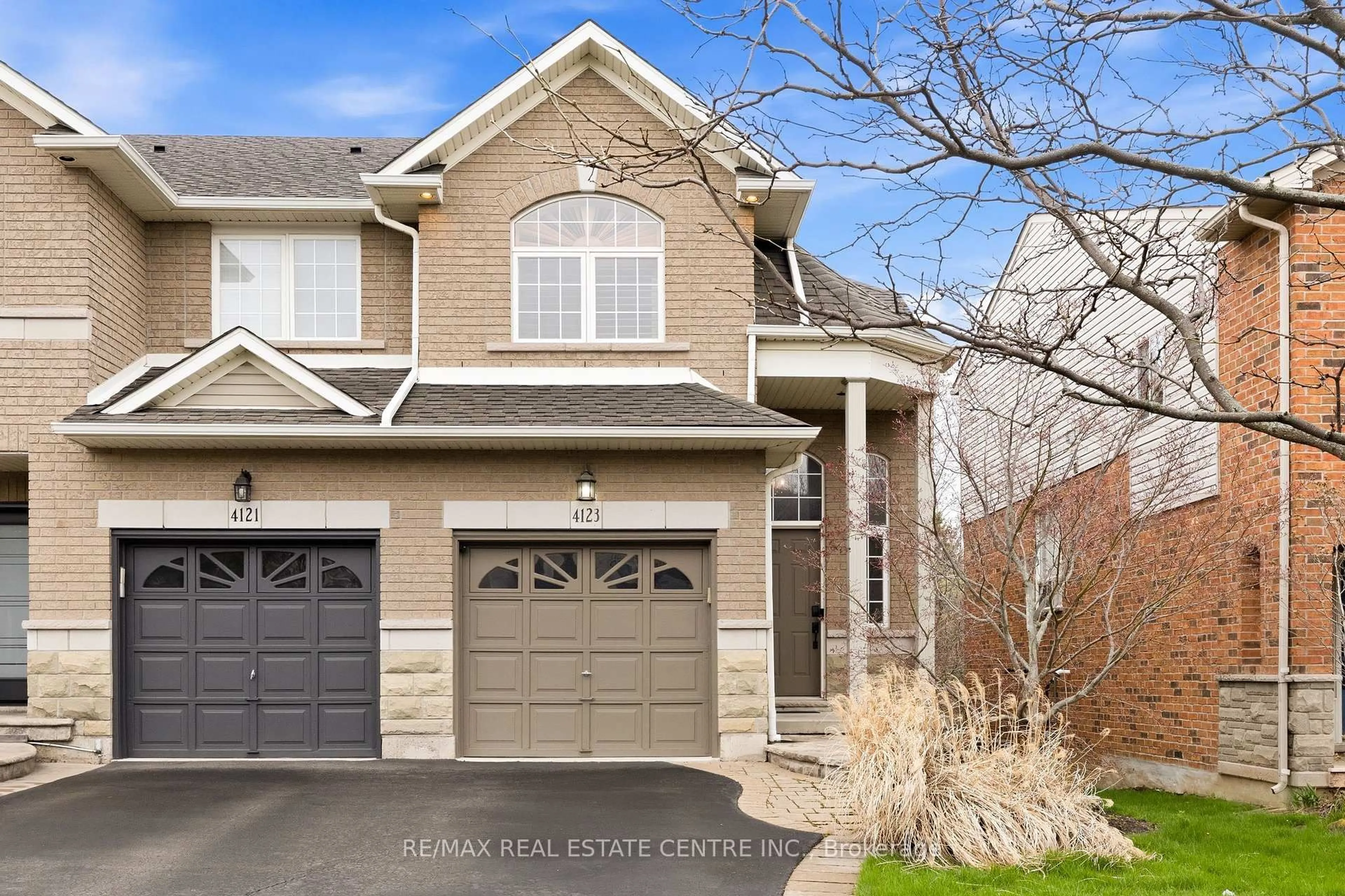 Unknown for 4123 MEDLAND Dr, Burlington Ontario L7M 4Z7