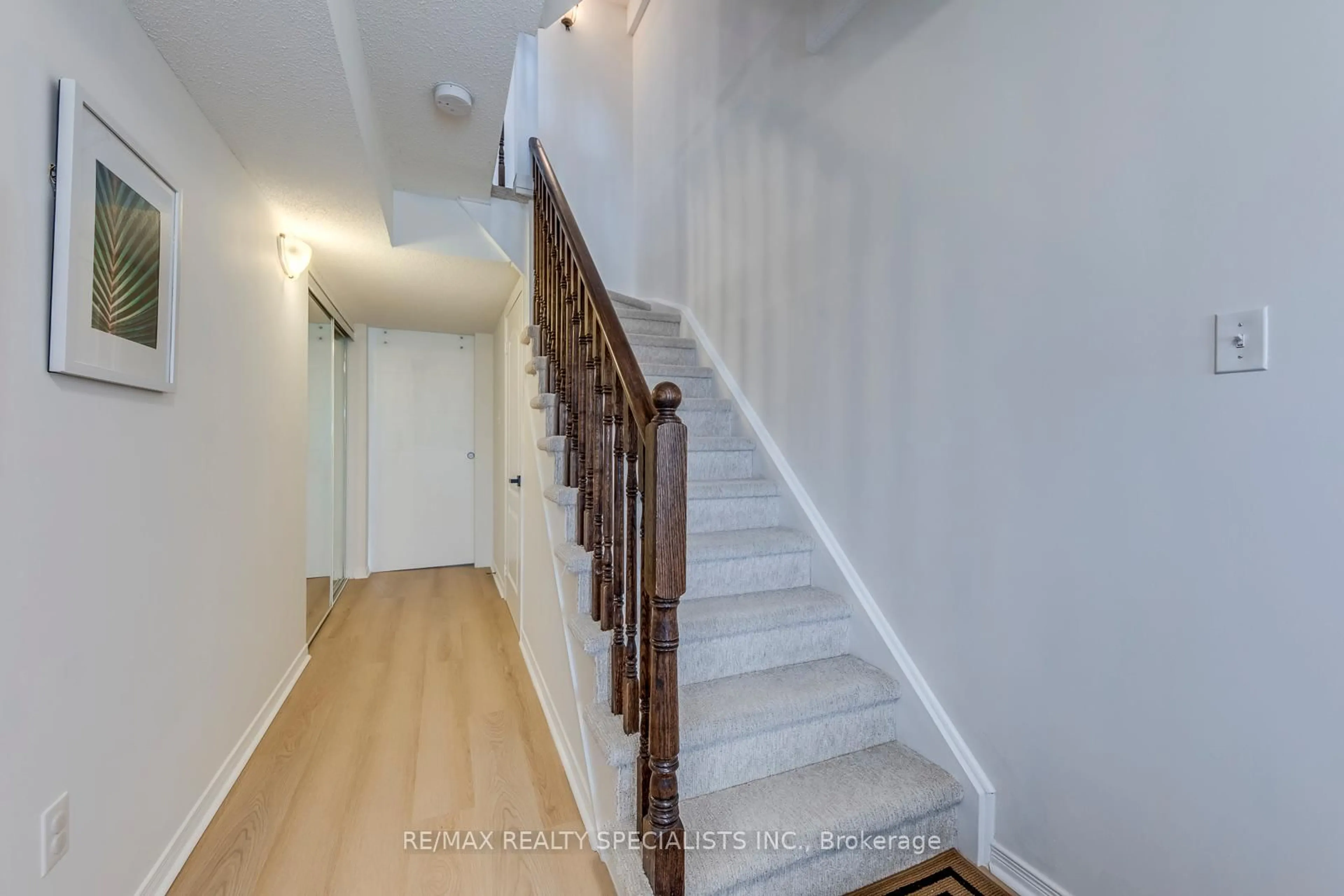 Unknown for 755 Candlestick Circ, Mississauga Ontario L4Z 0B4