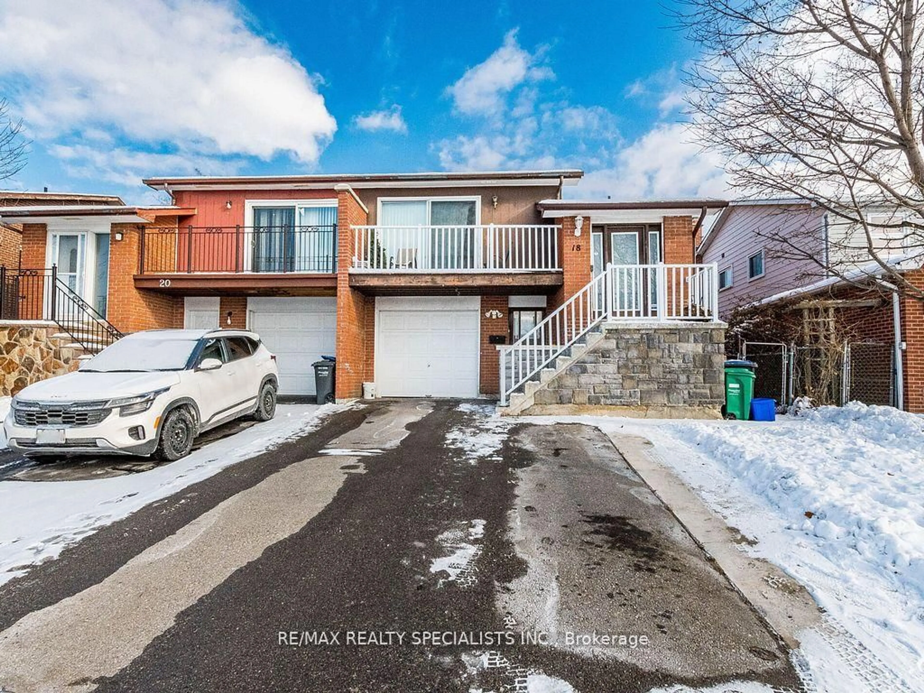 Unknown for 18 Ashford Crt, Brampton Ontario L6V 2Z1