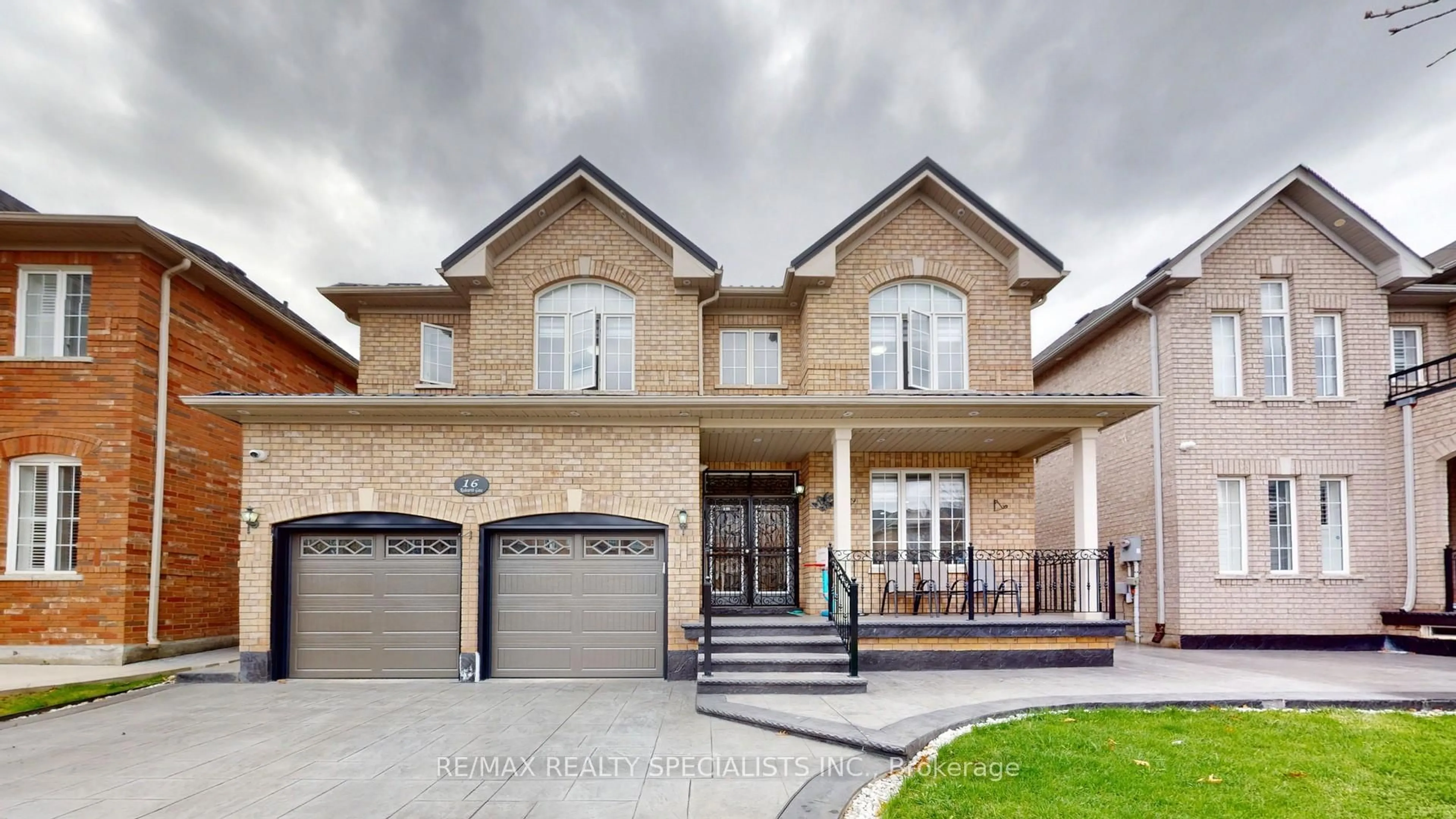 Home with brick exterior material, street for 16 Redearth Gate, Brampton Ontario L6P 2L3