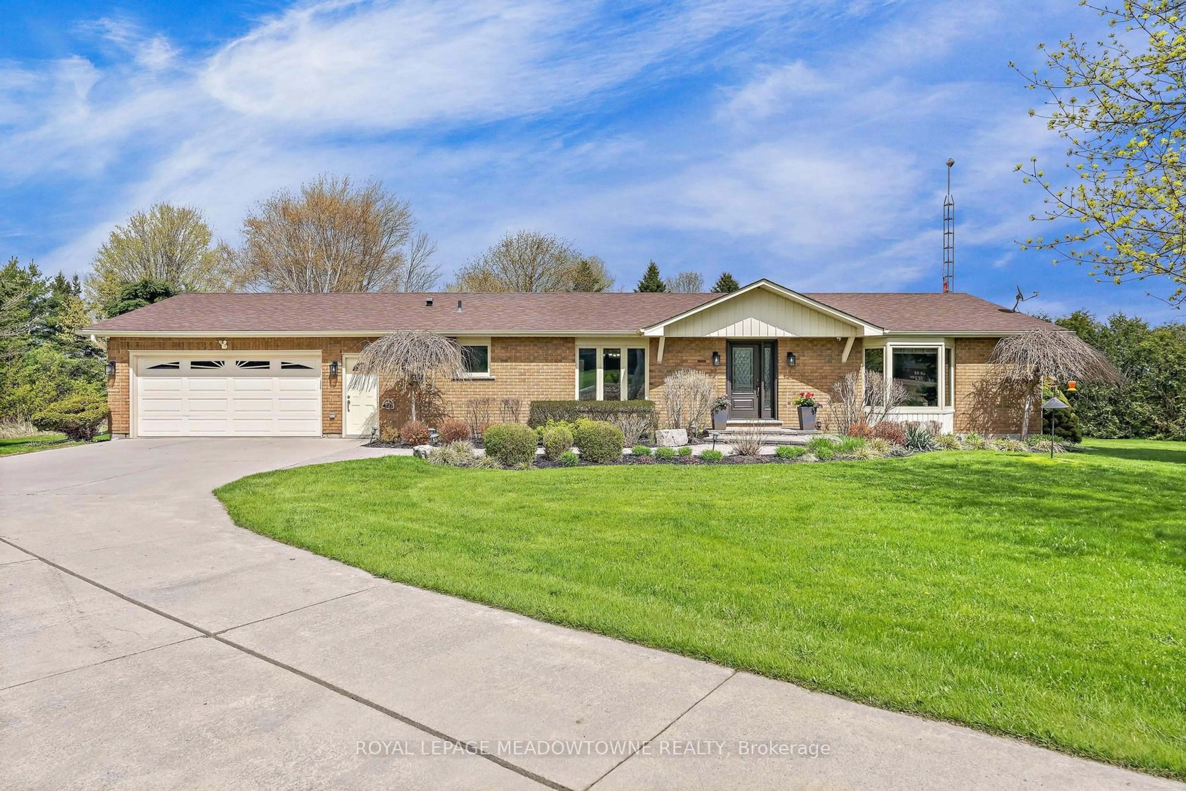 Home with brick exterior material, street for 10997 Third Line, Halton Hills Ontario L9T 2X9