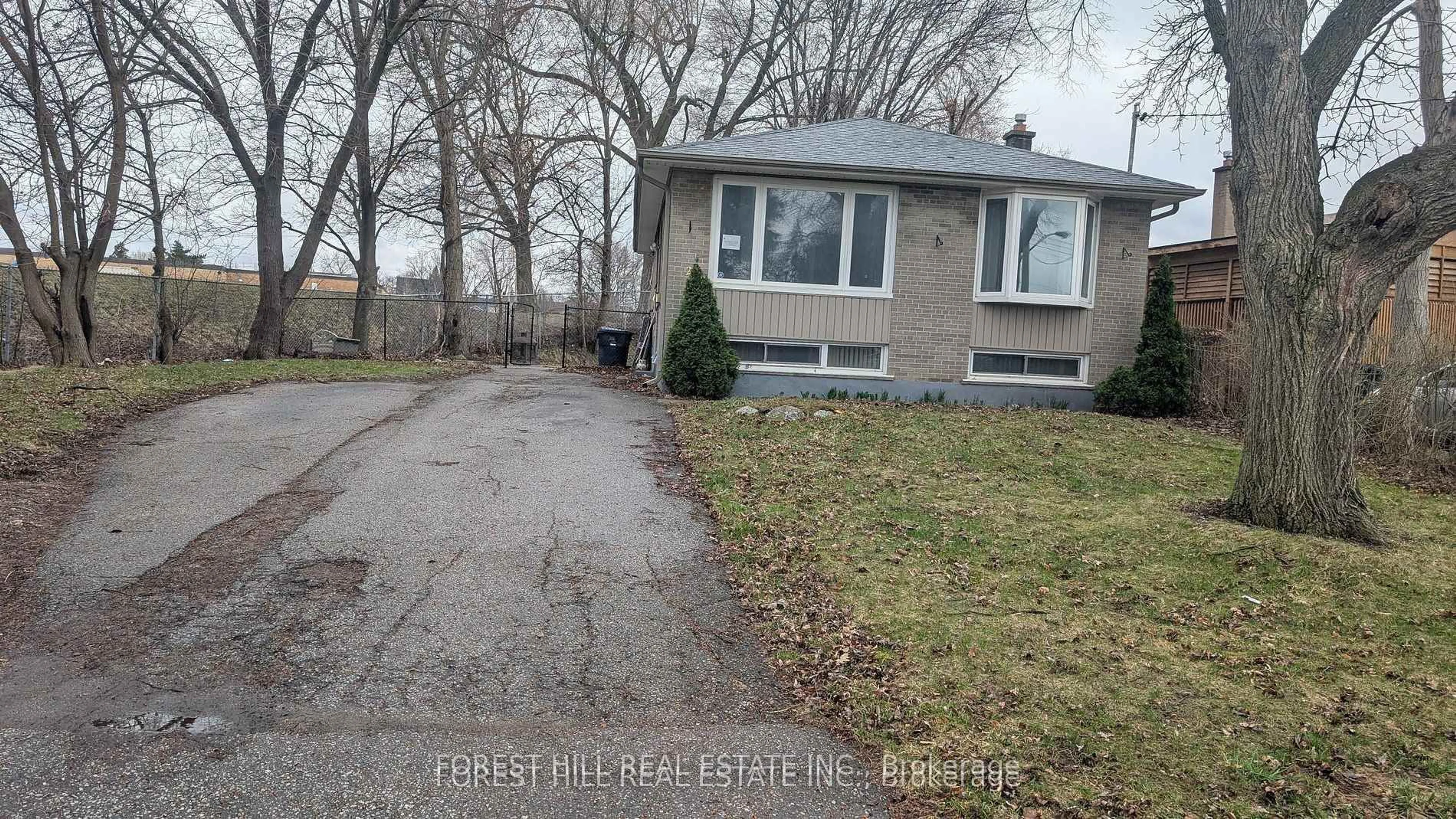 Home with vinyl exterior material, street for 21 Caulfield Rd, Toronto Ontario M9W 1X1
