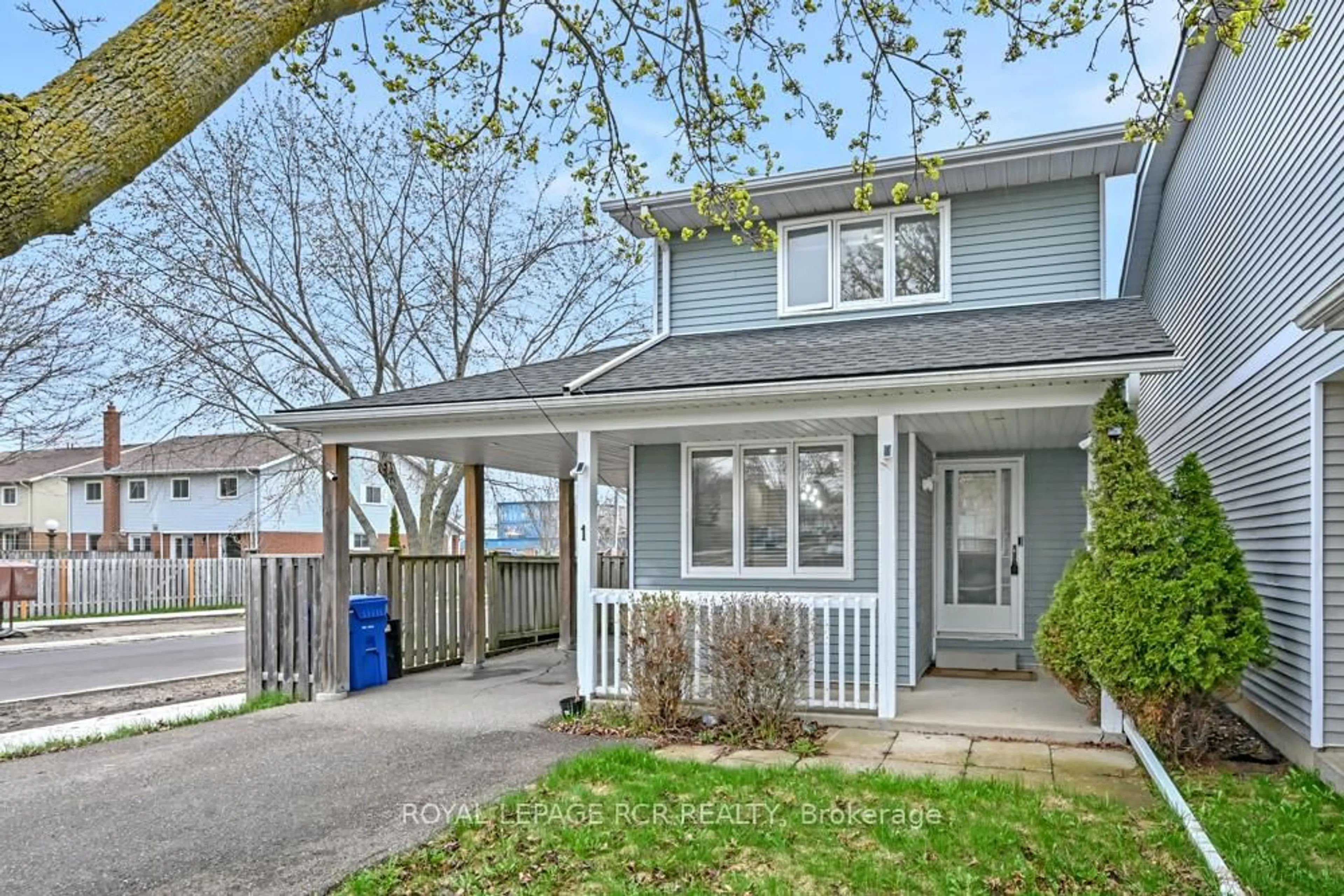Home with vinyl exterior material, street for 1 Steven St, Orangeville Ontario L9W 4G1