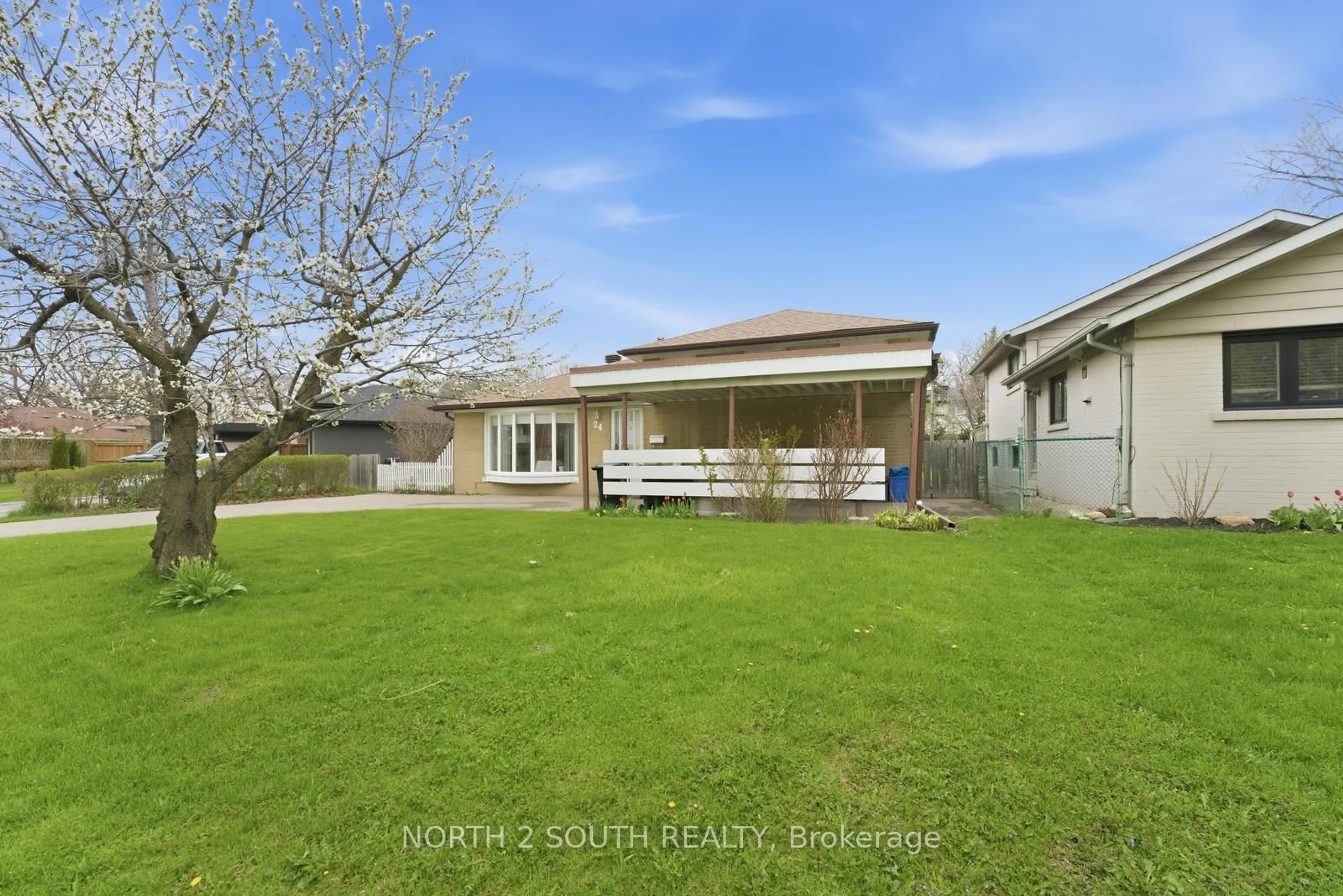 A pic from outside/outdoor area/front of a property/back of a property/a pic from drone, unknown for 24 Vanderbrent Cres, Toronto Ontario M9R 3W8