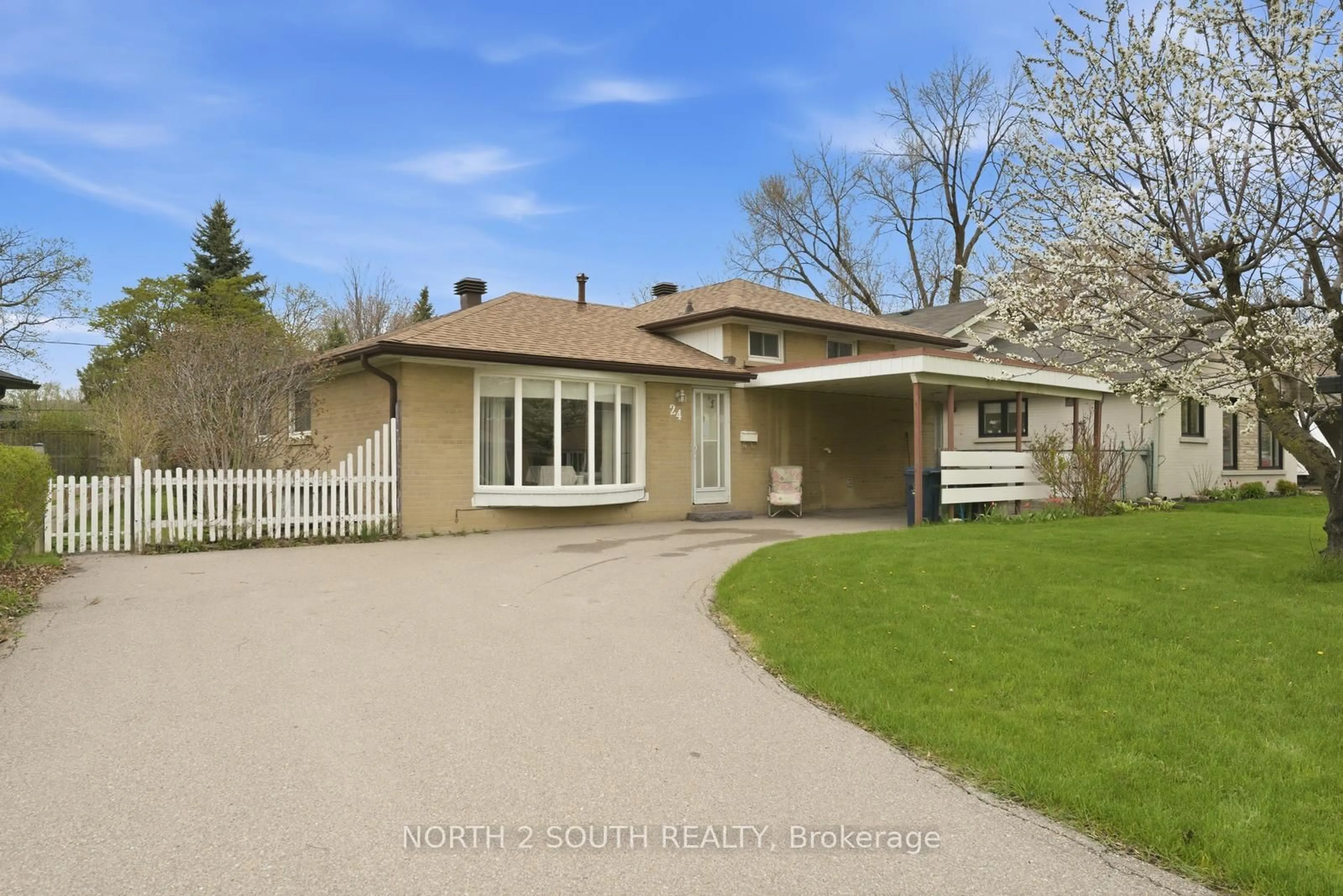Unknown for 24 Vanderbrent Cres, Toronto Ontario M9R 3W8