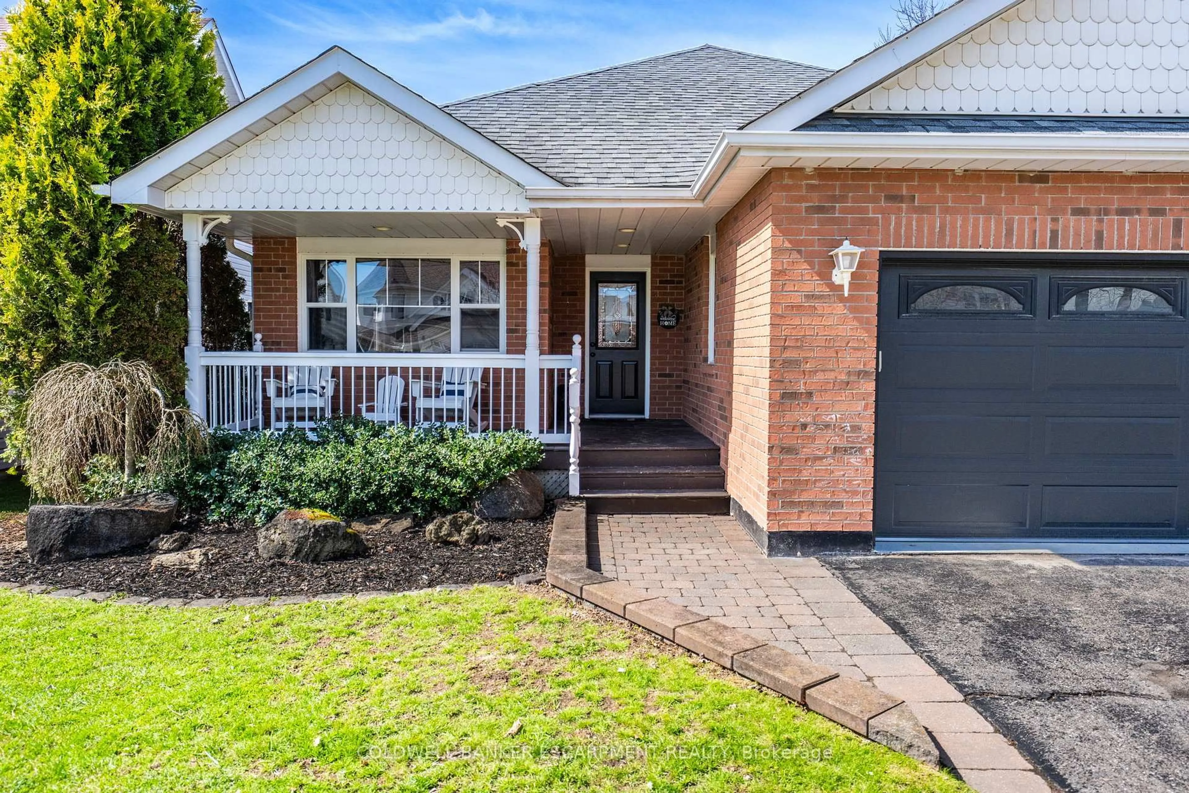 Home with brick exterior material, street for 58 Dairy Dr, Halton Hills Ontario L7J 2Y1