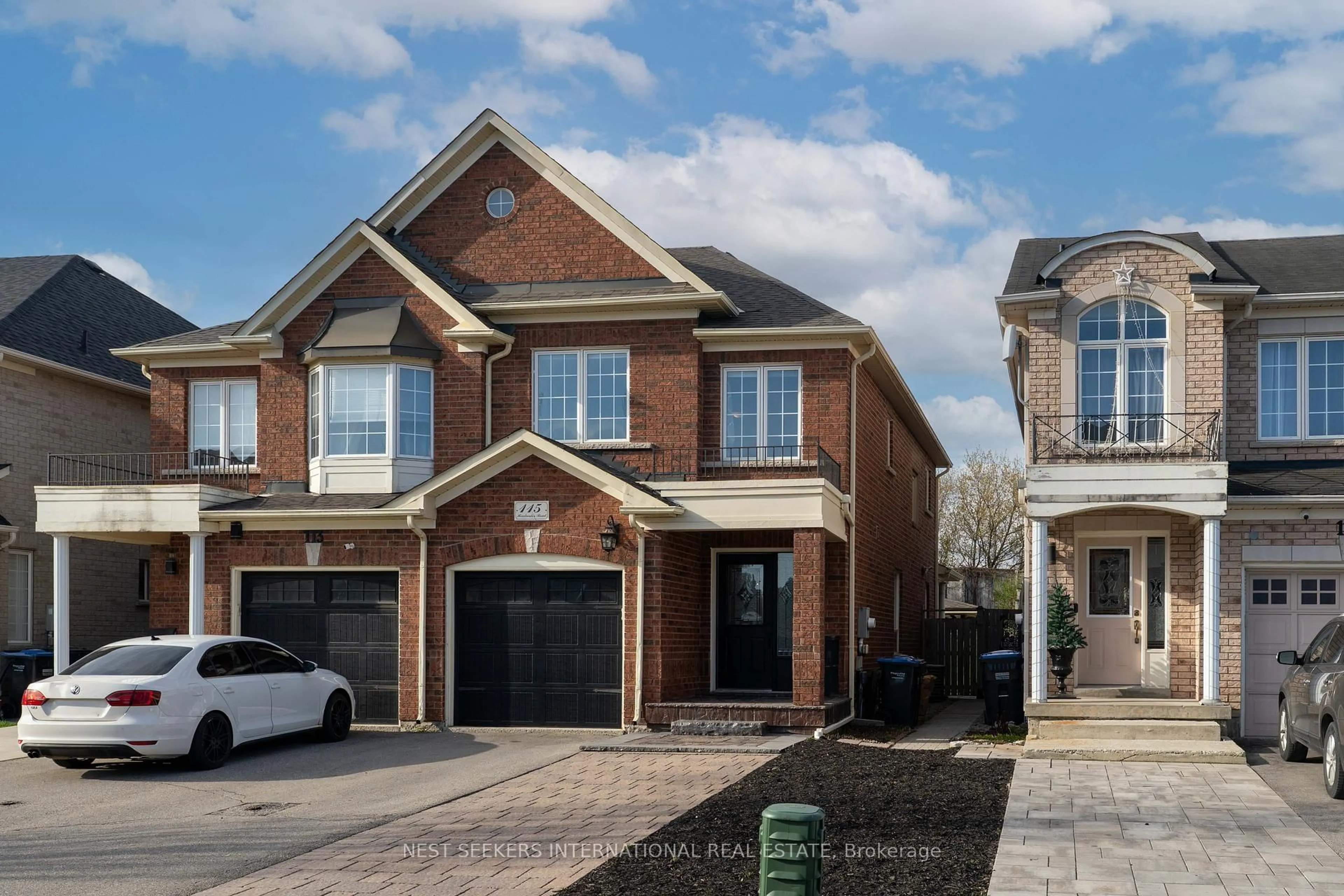 Home with brick exterior material, street for 115 Headwater Rd, Caledon Ontario L7E 2Z4