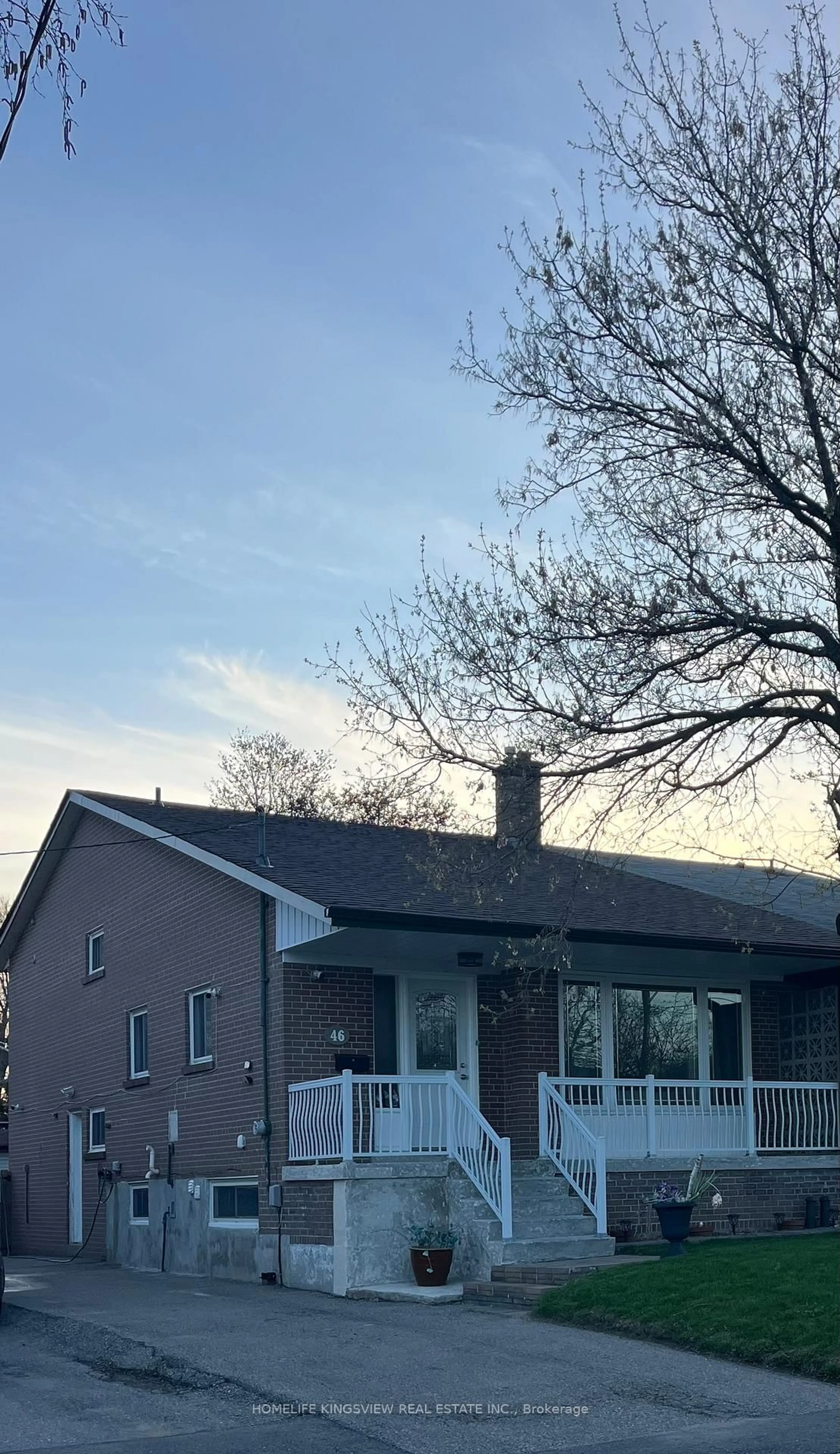 Home with vinyl exterior material, unknown for 46 Clayhall Cres, Toronto Ontario M3J 1W6