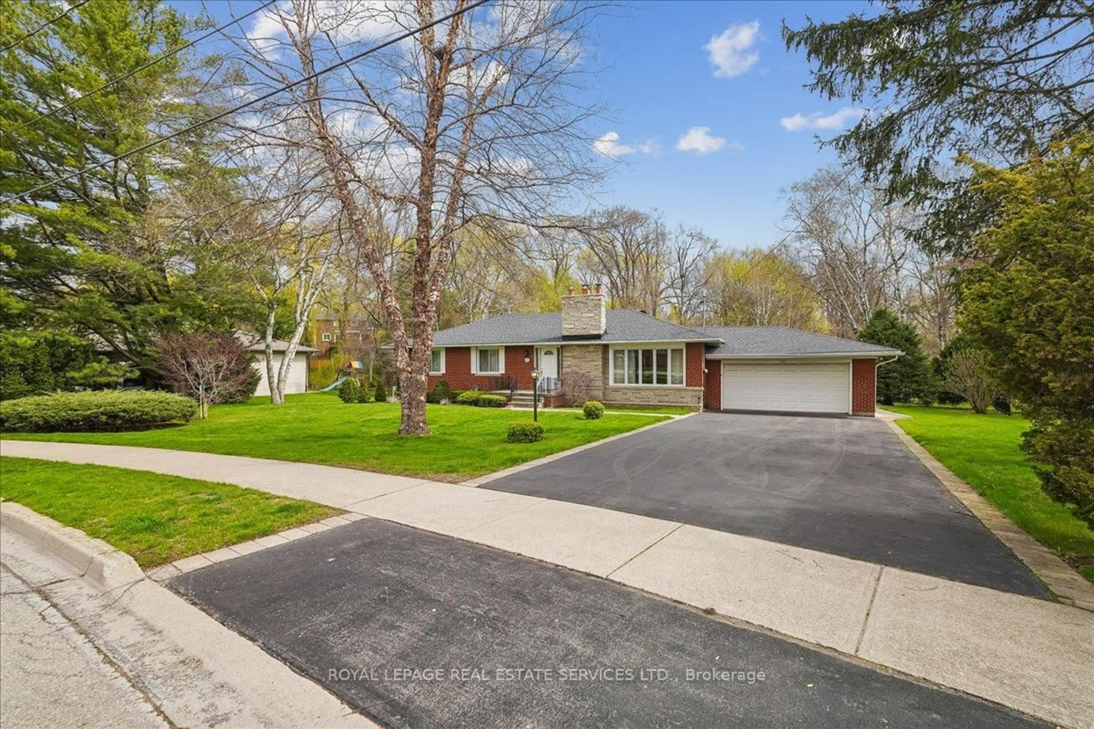 Unknown for 151 Wedgewood Dr, Oakville Ontario L6J 4R6