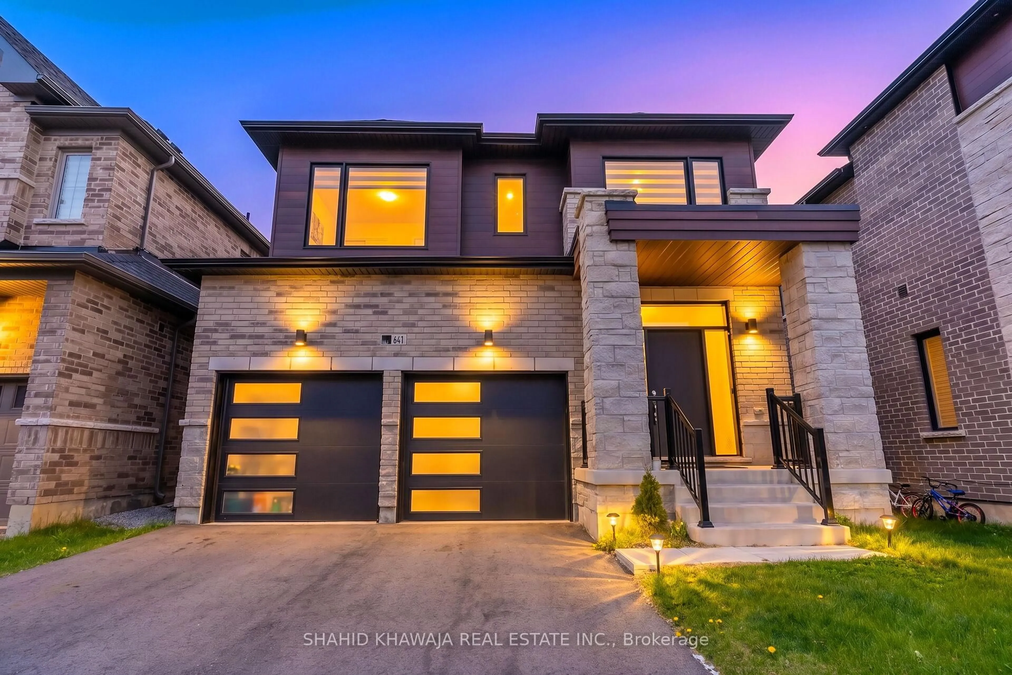 Home with brick exterior material, street for 641 Leatherleaf Landing, Milton Ontario L9E 1V3