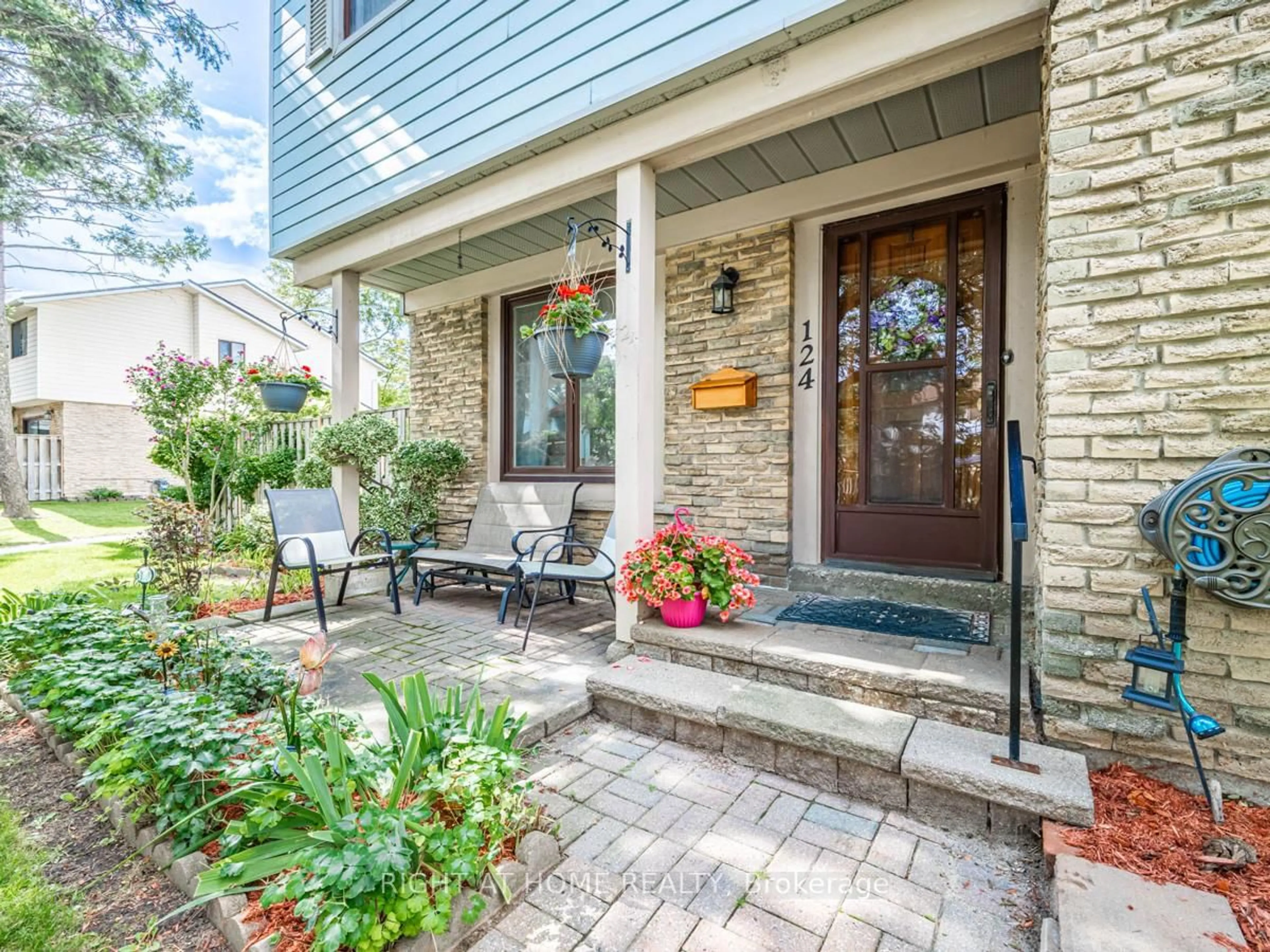 Home with brick exterior material, street for 6540 Falconer Dr #124, Mississauga Ontario L5N 1M1