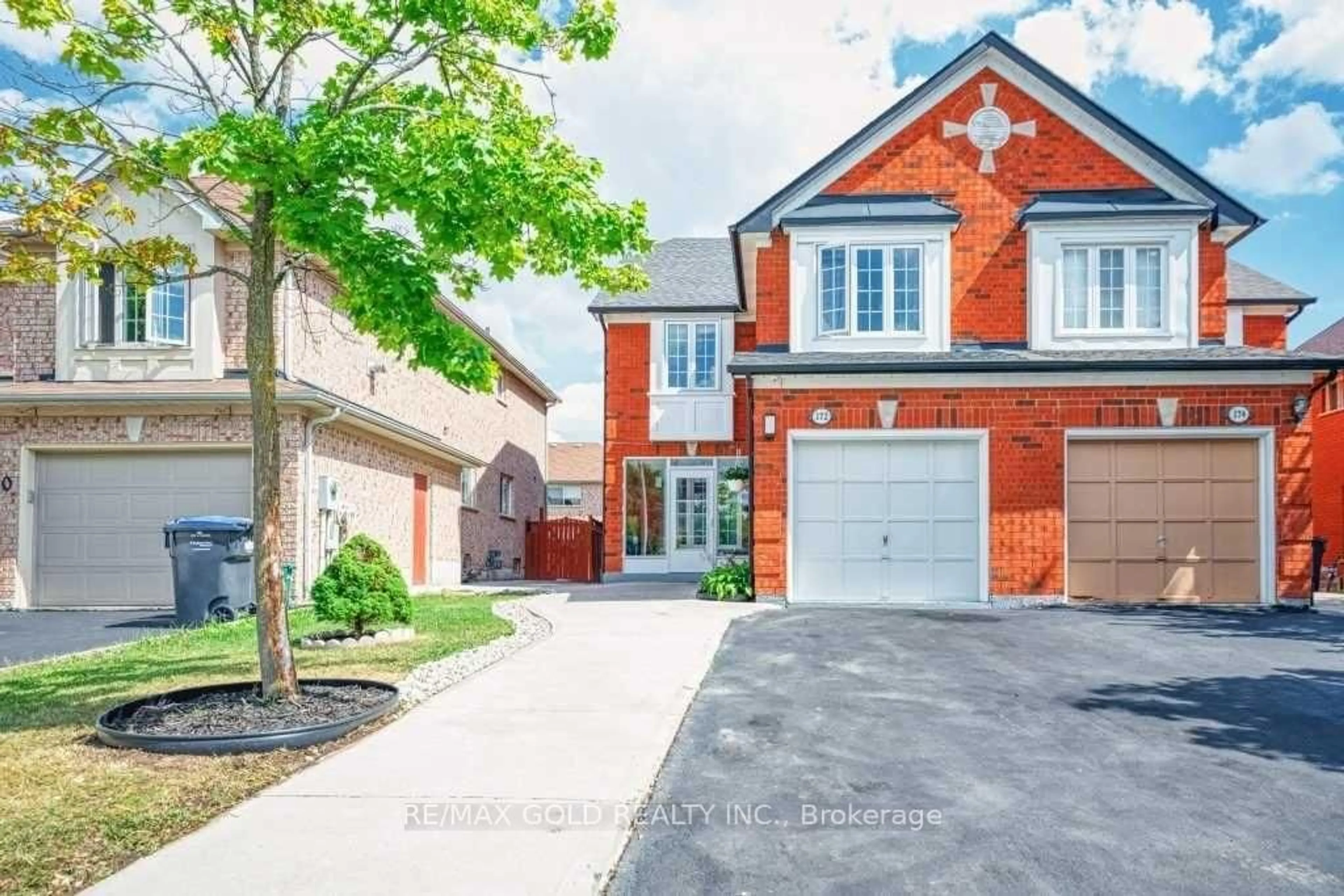 Home with brick exterior material, street for 172 Desert Sand Dr, Brampton Ontario L6R 1P8