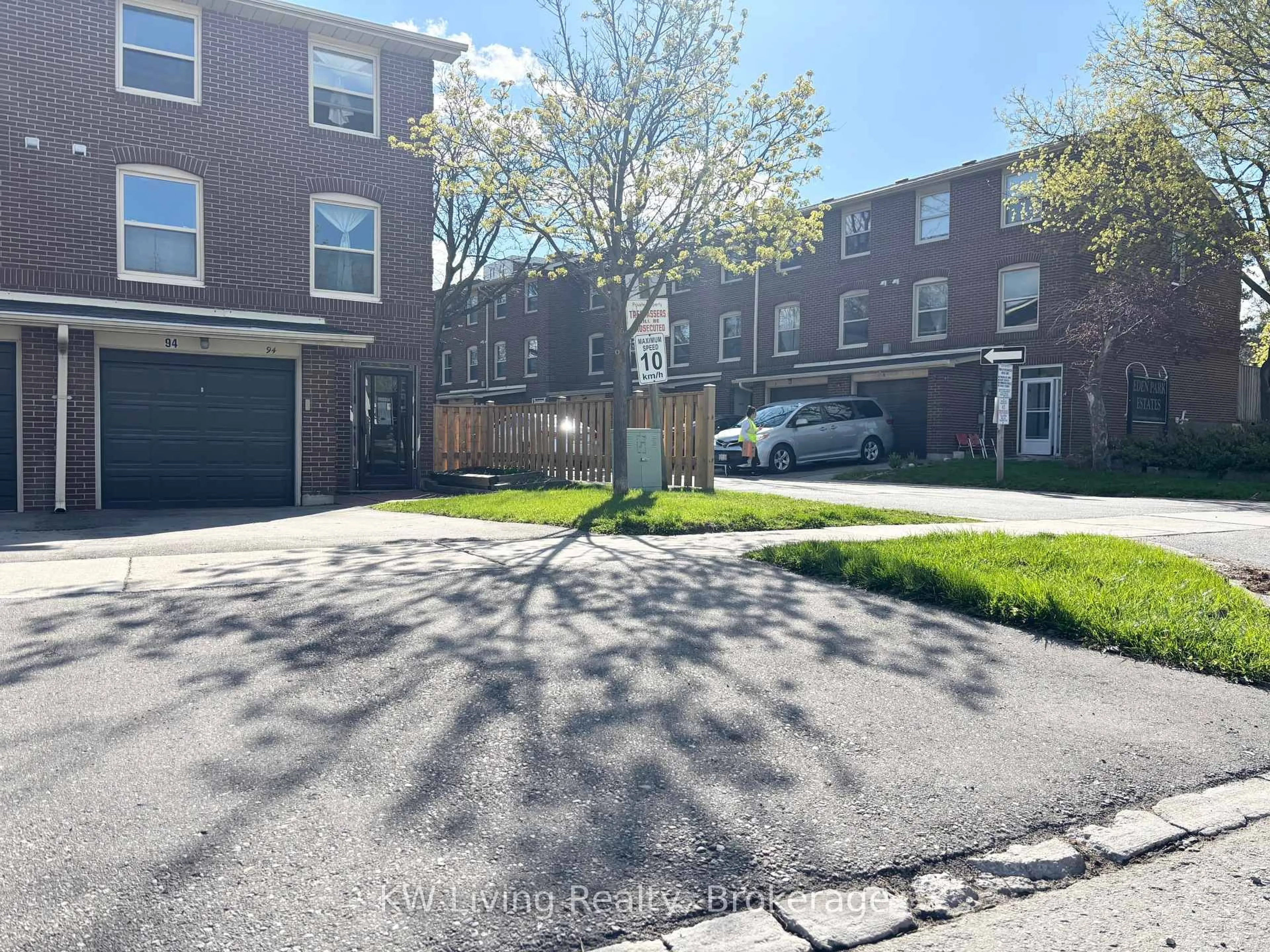 A pic from outside/outdoor area/front of a property/back of a property/a pic from drone, street for 94 Edenborough Dr, Brampton Ontario L6T 3A4