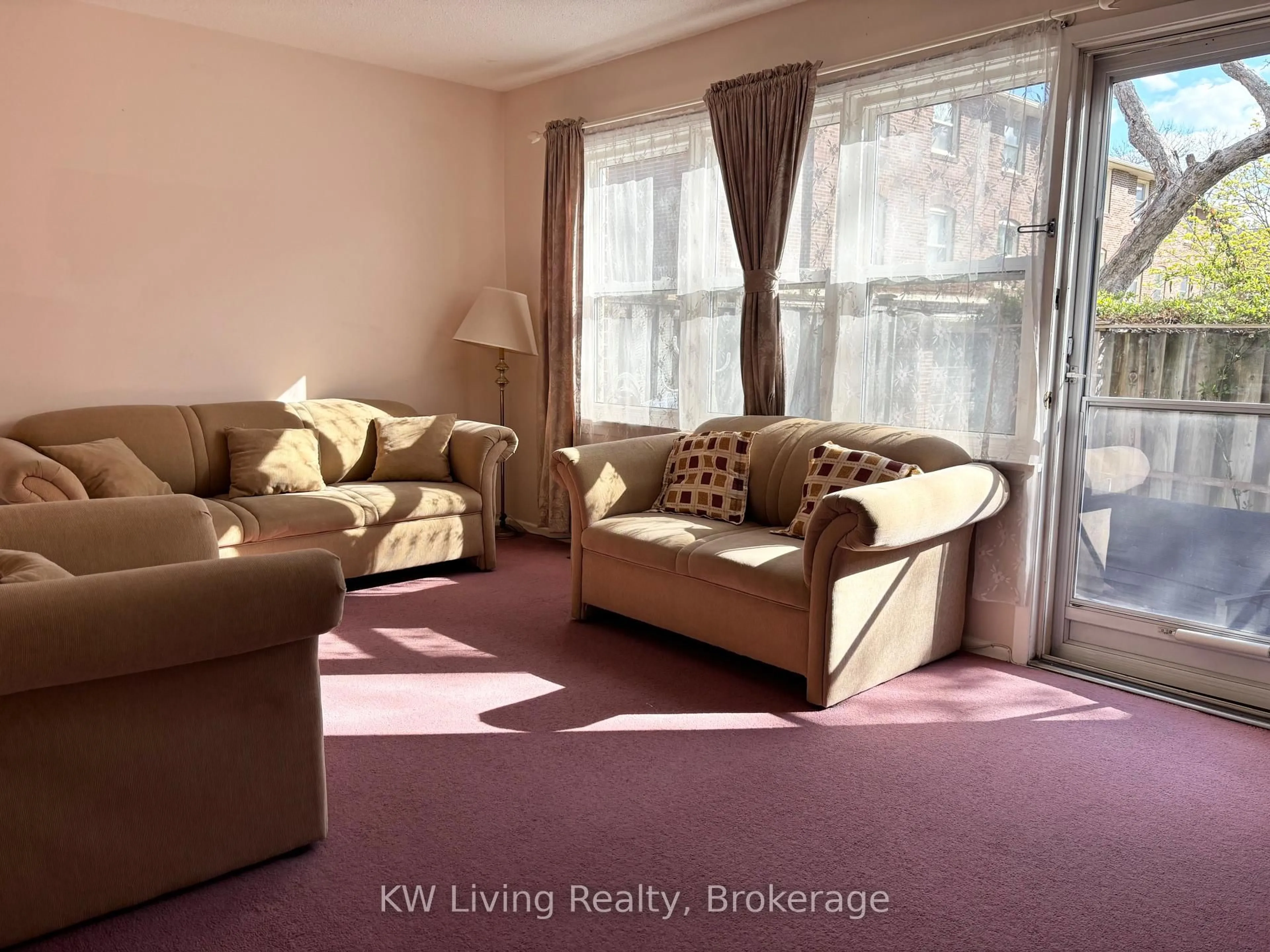 Living room with furniture, unknown for 94 Edenborough Dr, Brampton Ontario L6T 3A4
