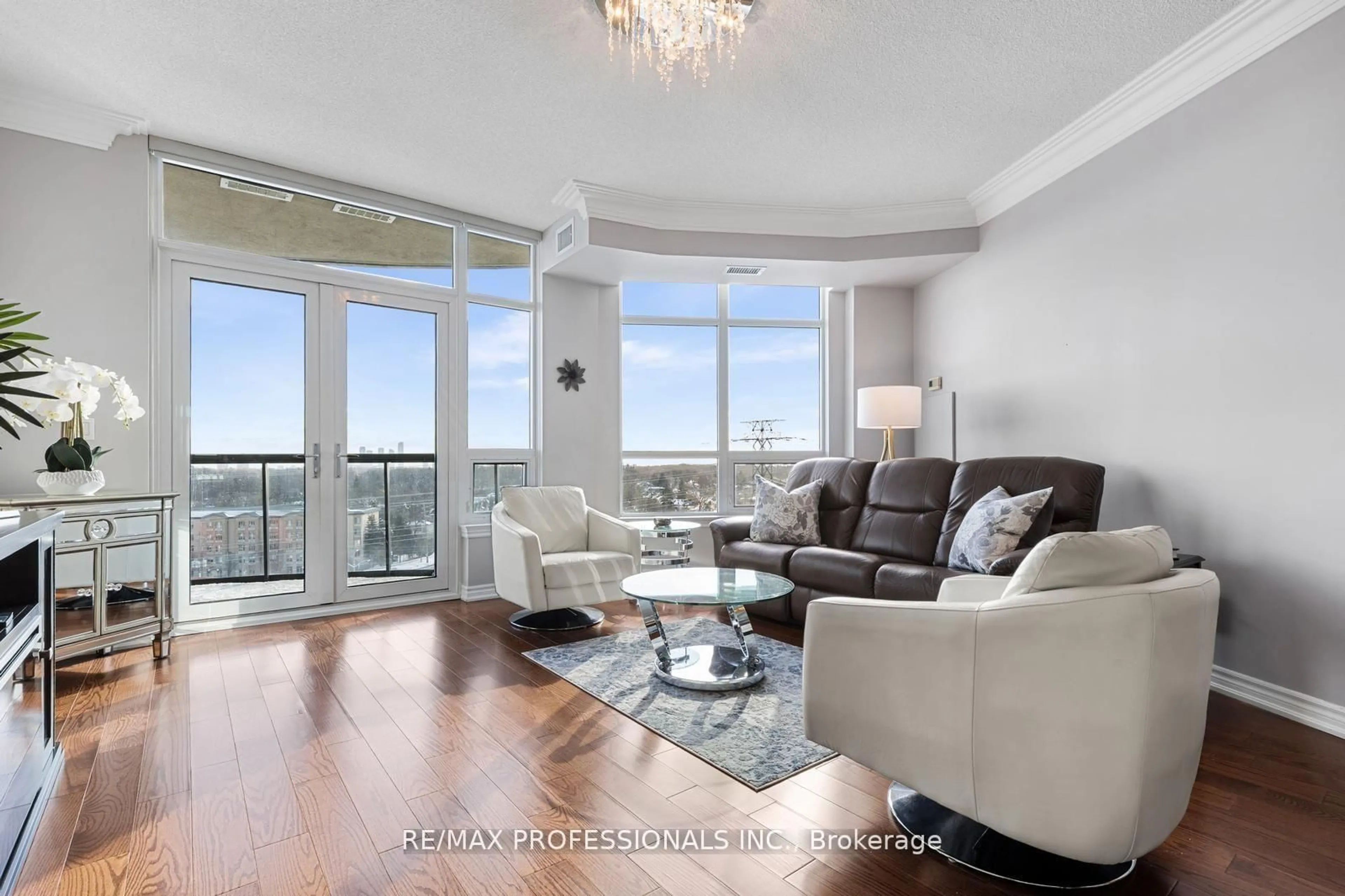 Living room with furniture, unknown for 1135 Royal York Rd #903, Toronto Ontario M9A 0C3