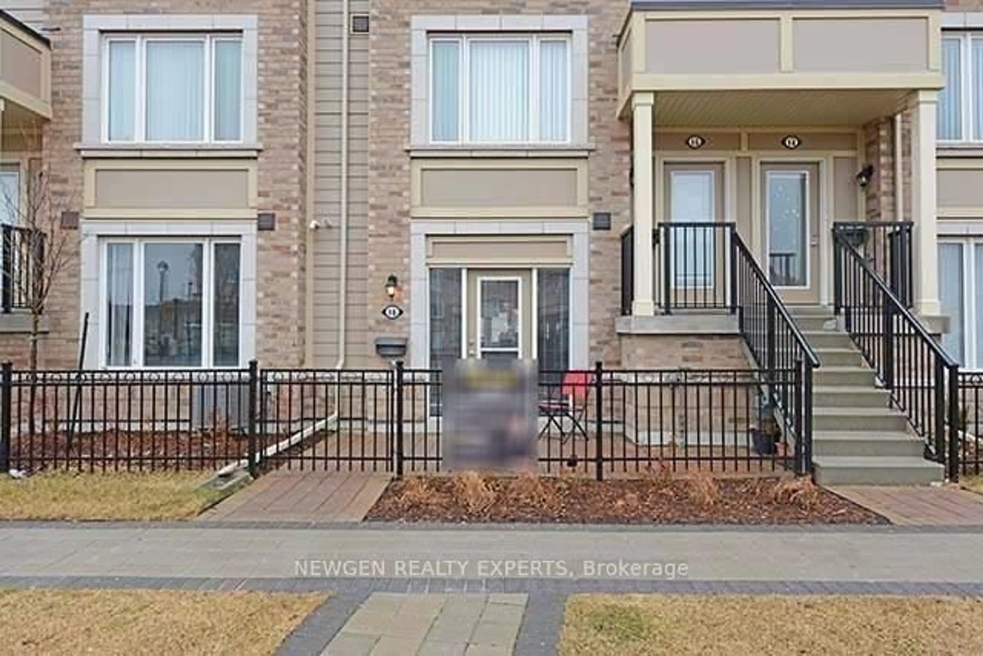 Unknown for 3185 Boxford Cres #16, Mississauga Ontario L5M 0X1