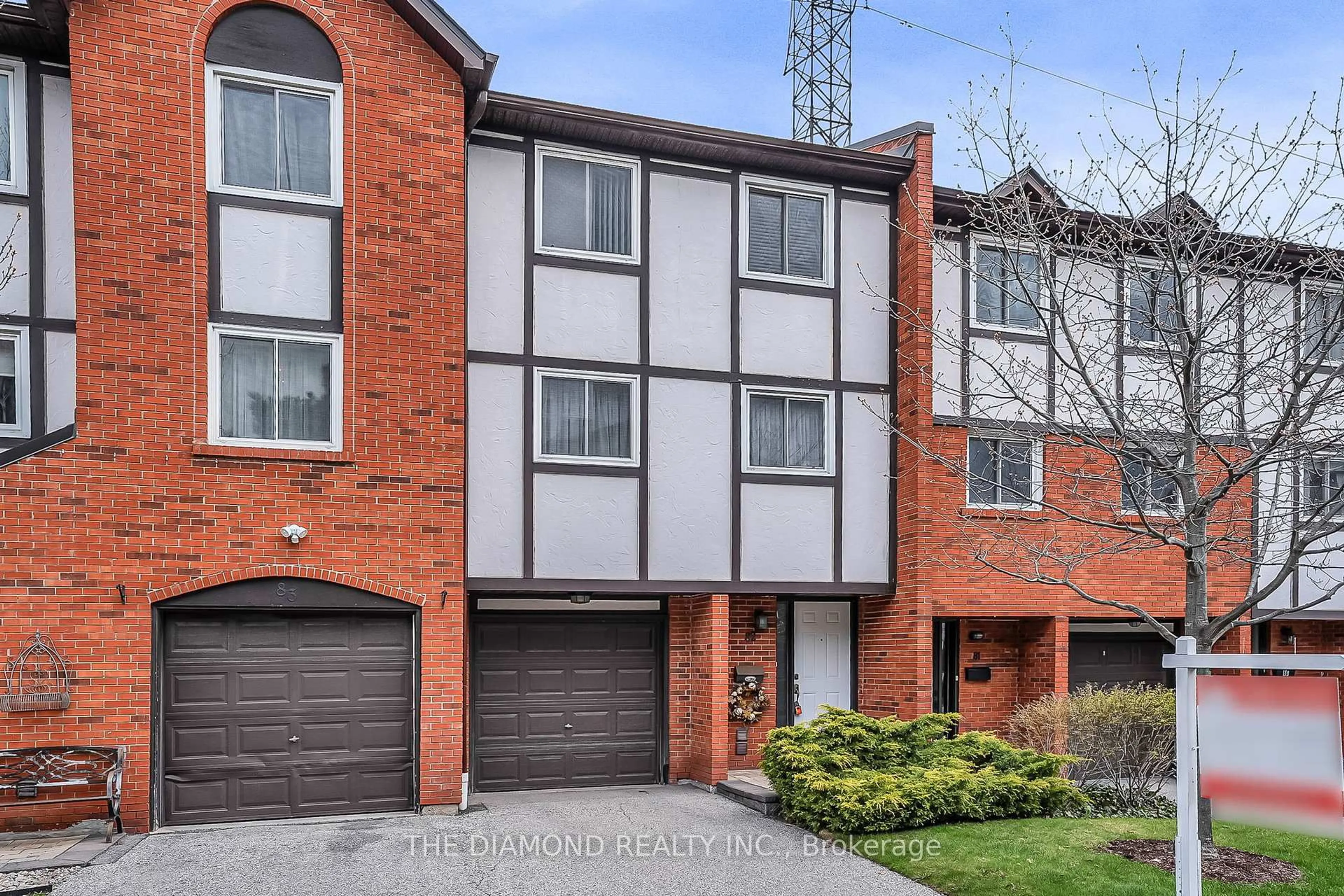 Home with brick exterior material, street for 1755 Rathburn Rd #82, Mississauga Ontario L4W 2M8