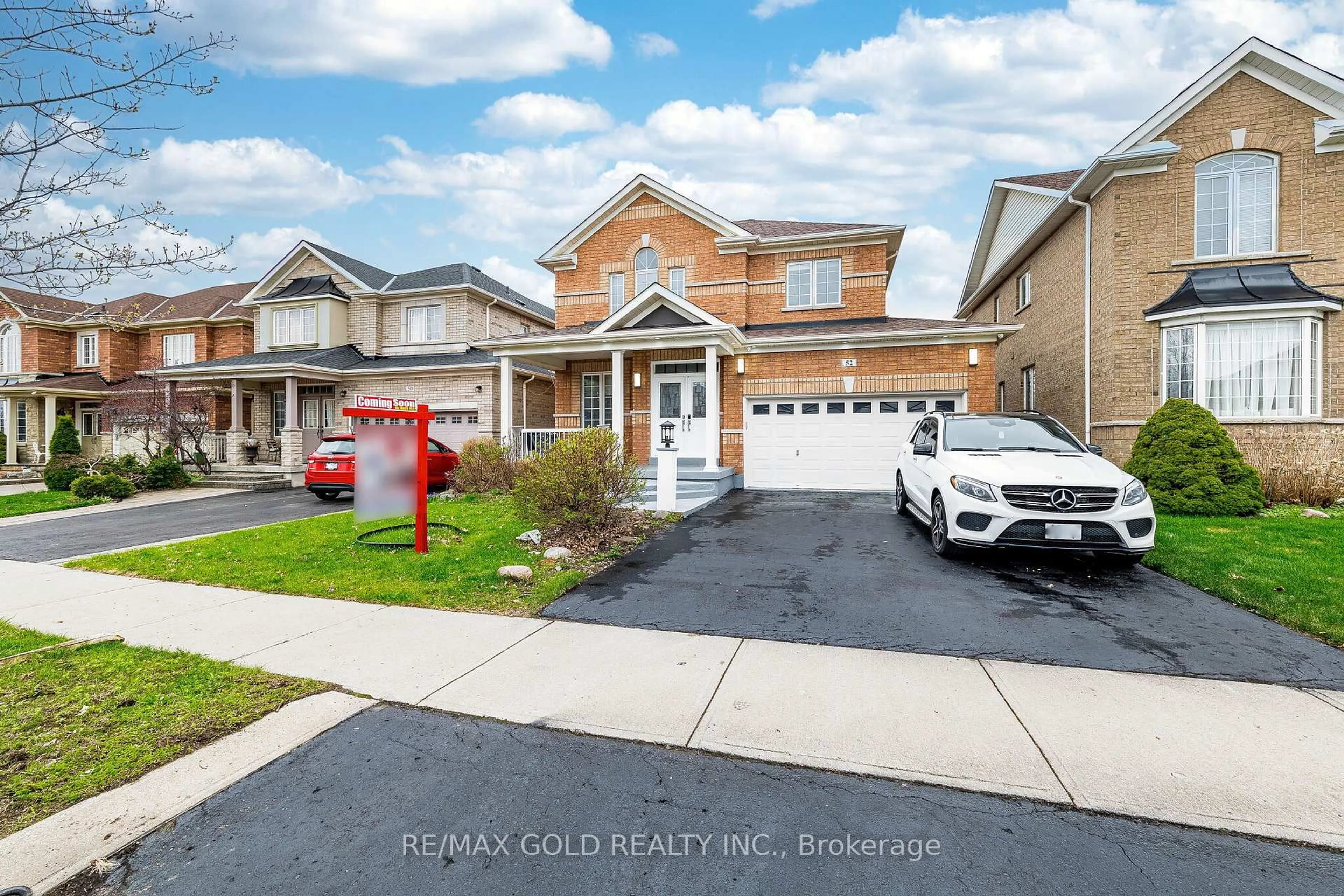 Unknown for 52 Moldovan Dr, Brampton Ontario L6R 0E4