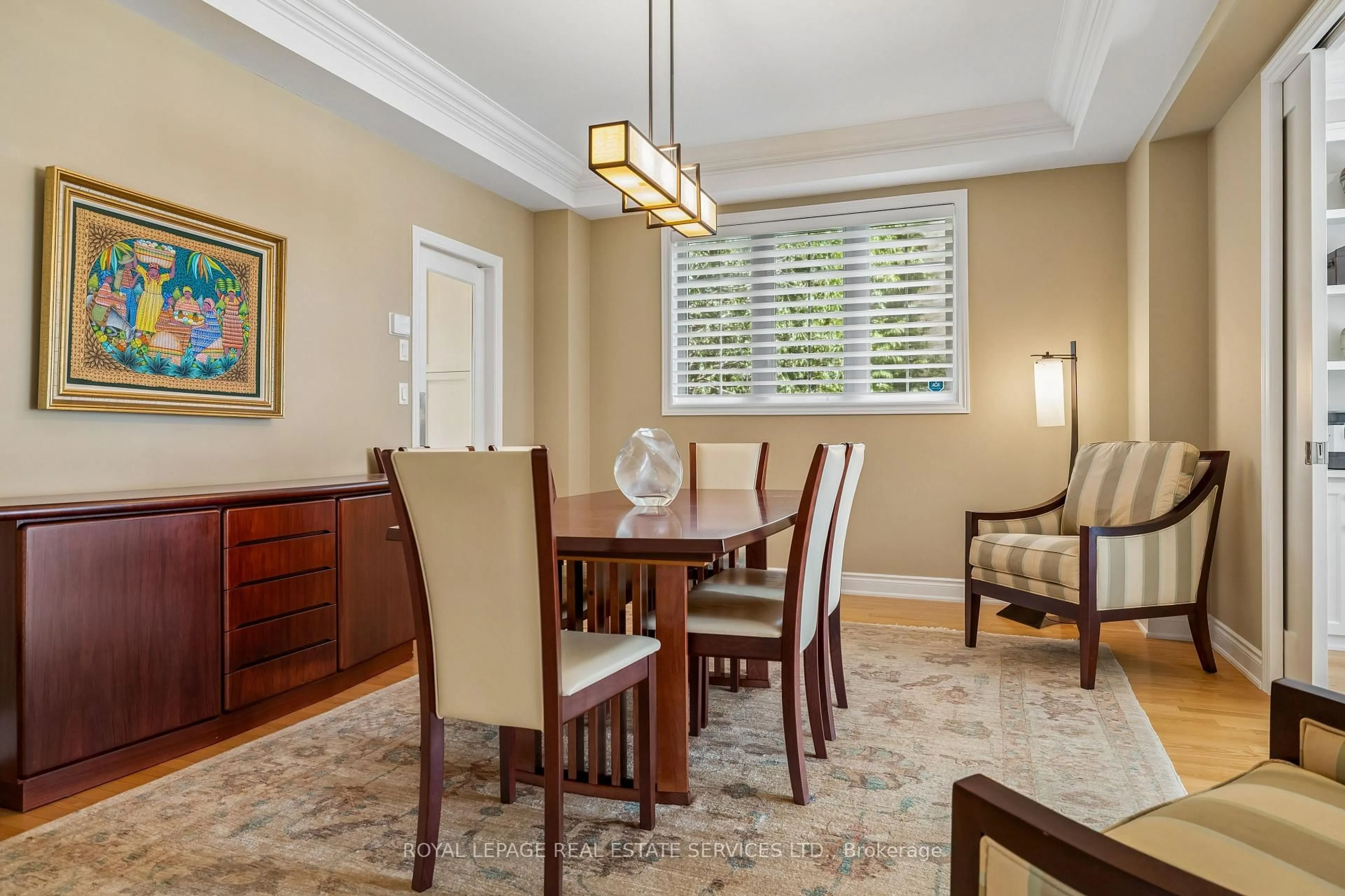 Dining room, unknown for 1020 Valley Crest Circ, Oakville Ontario L6H 6W8