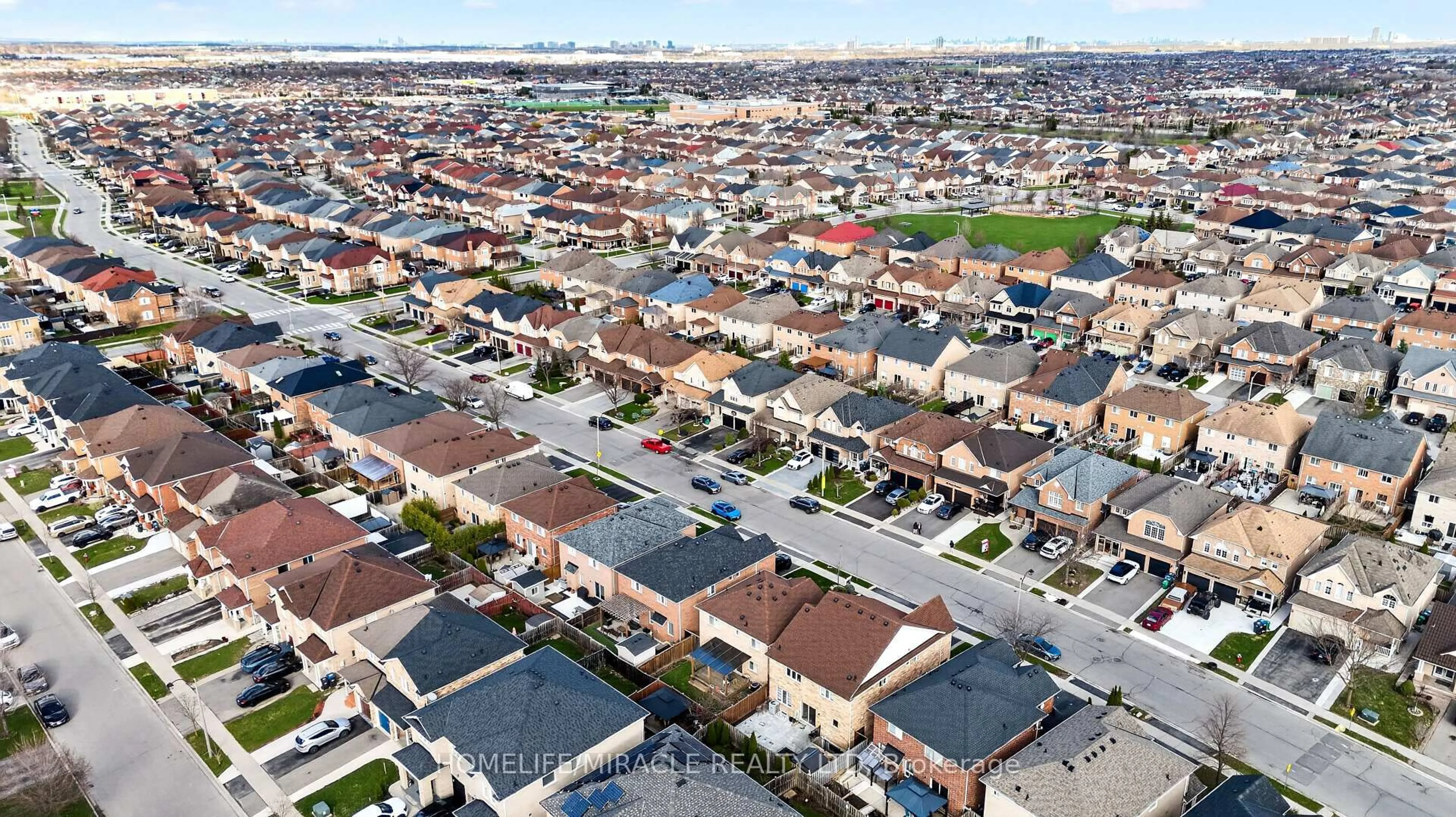 A pic from outside/outdoor area/front of a property/back of a property/a pic from drone, street for 86 Buick Blvd, Brampton Ontario L7A 3X7