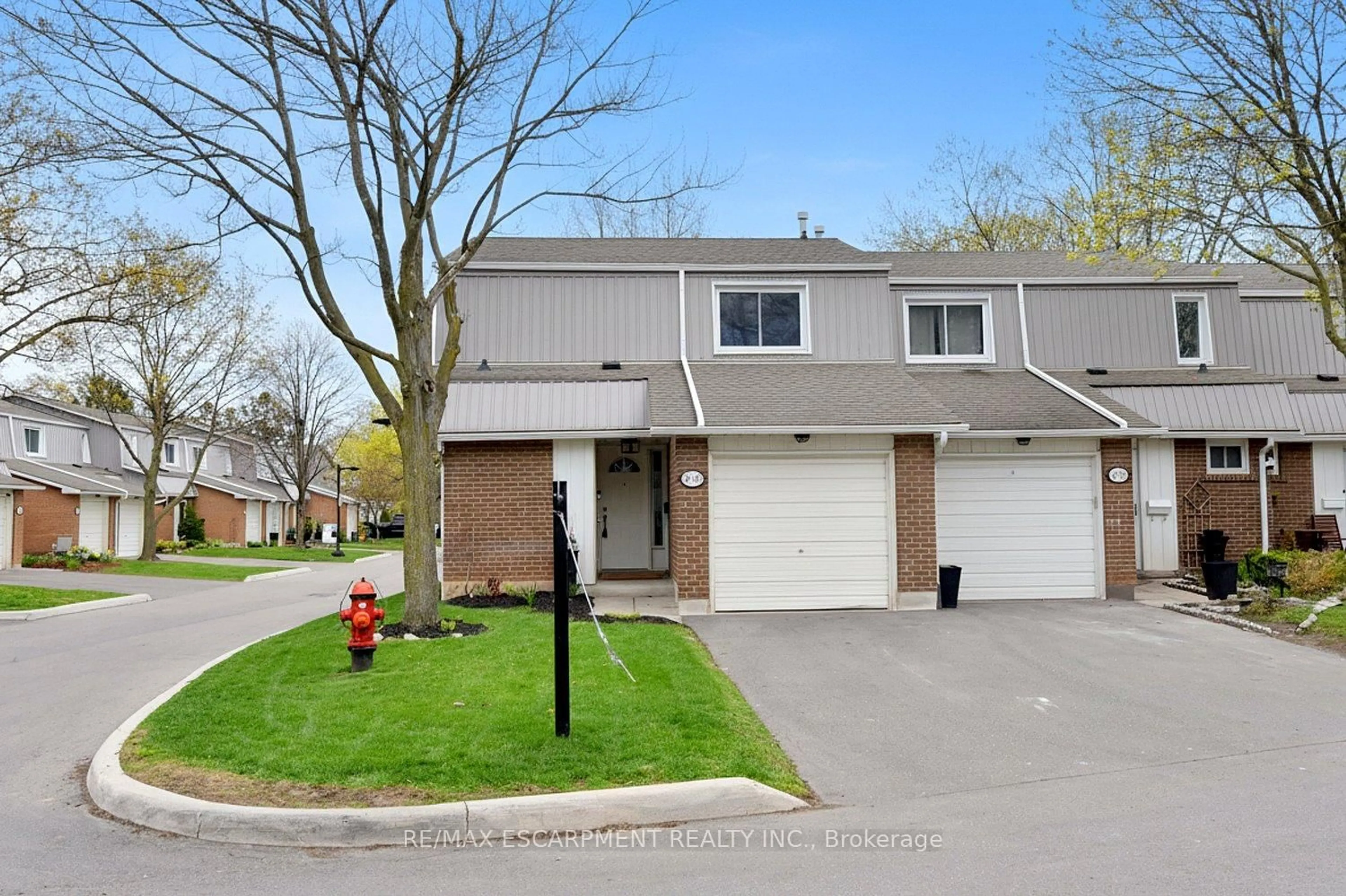 Unknown for 477 Woodview Rd #1, Burlington Ontario L7N 2Z9