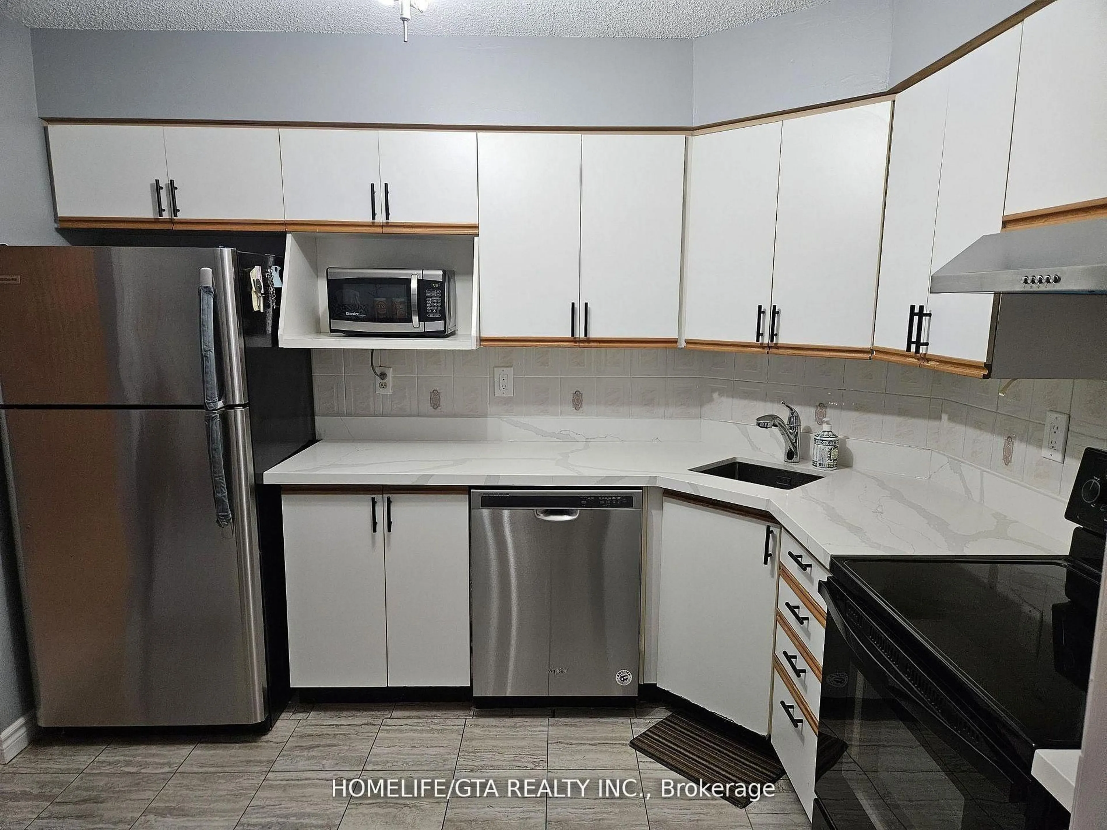 Standard kitchen, unknown for 41 Markbrook Lane #1409, Toronto Ontario M9V 5E6
