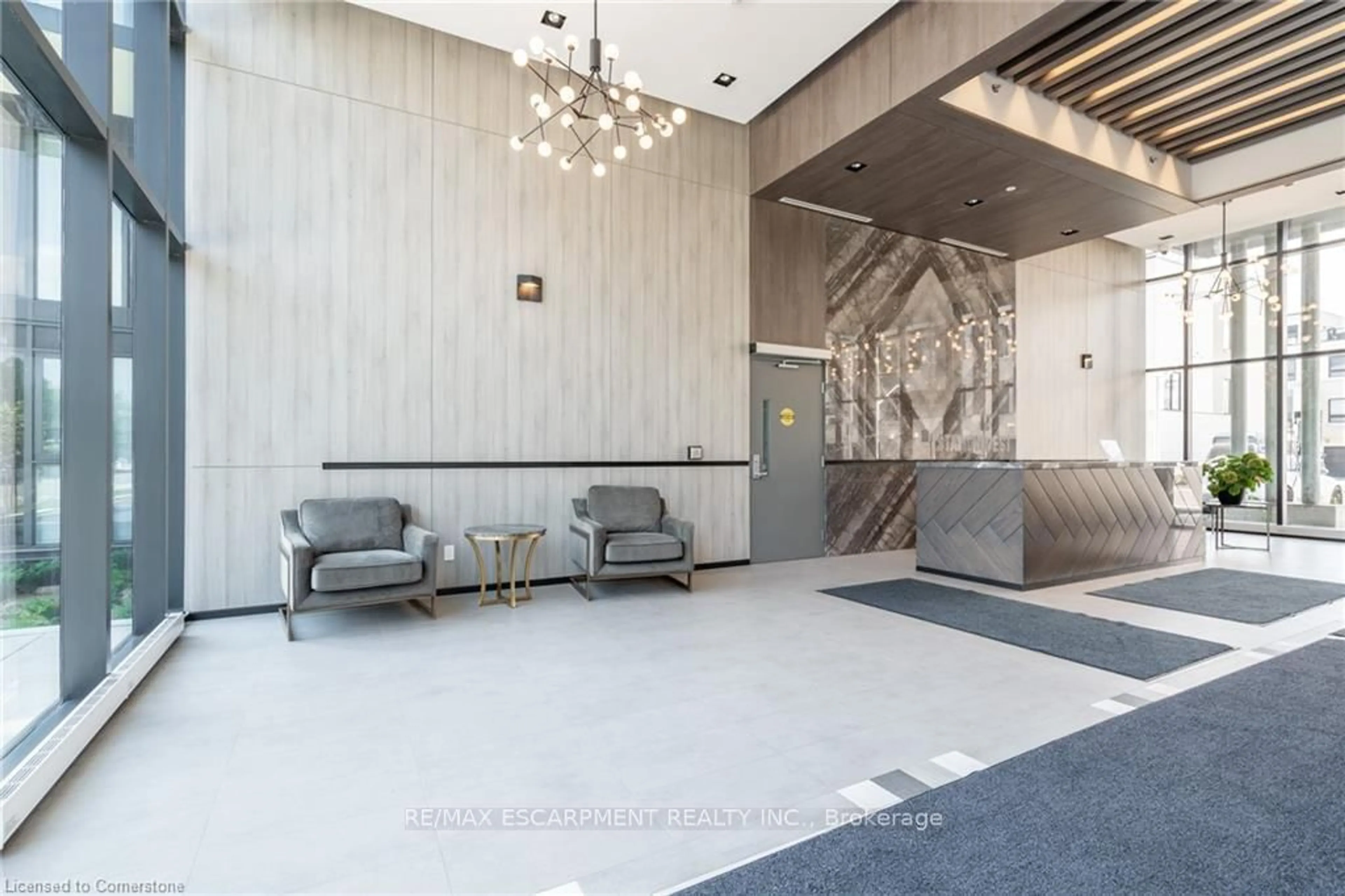 Lobby for 1117 Cooke Blvd #A305, Burlington Ontario L7T 0C6