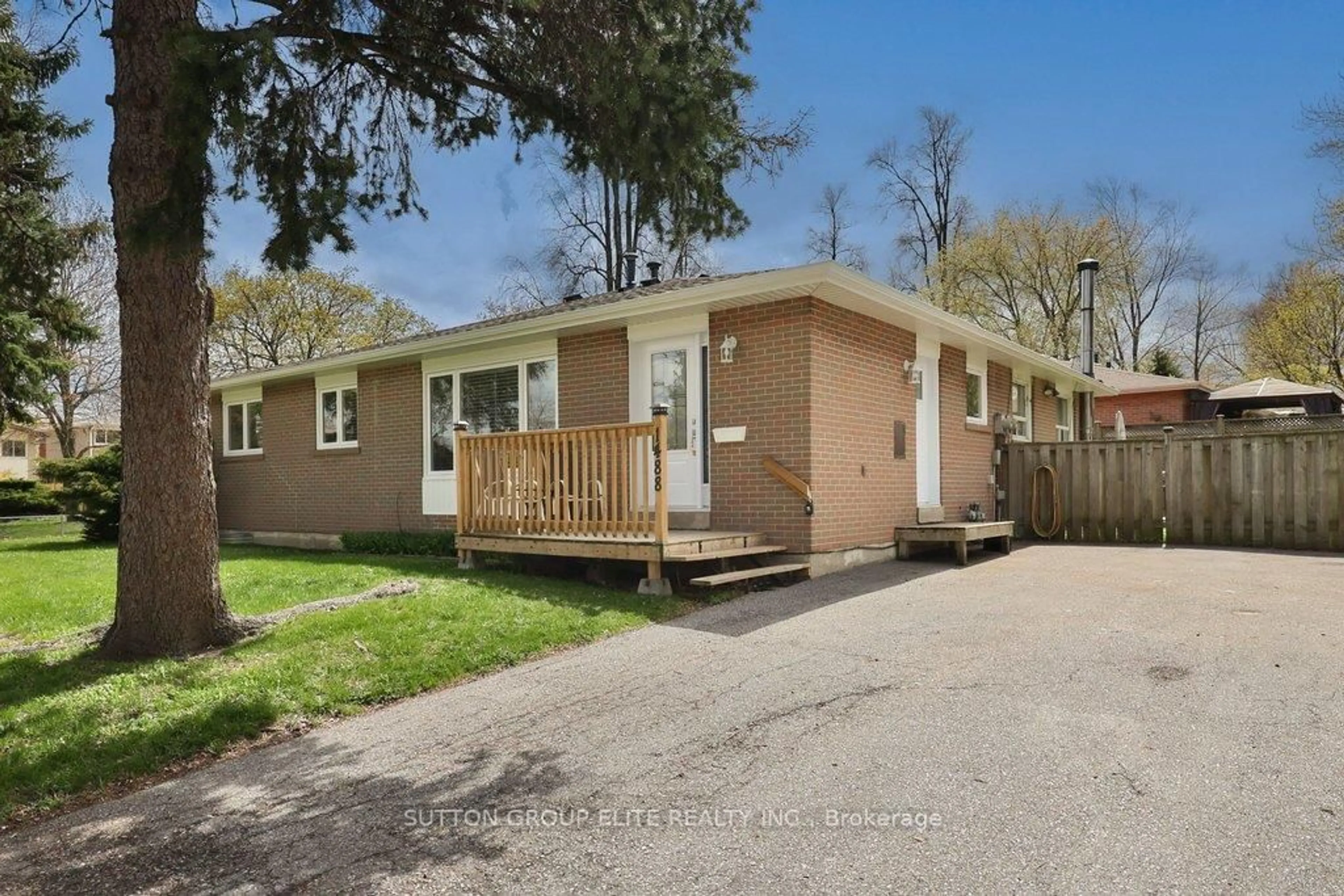 Unknown for 1488 Swanage Cres, Mississauga Ontario L5J 3N8