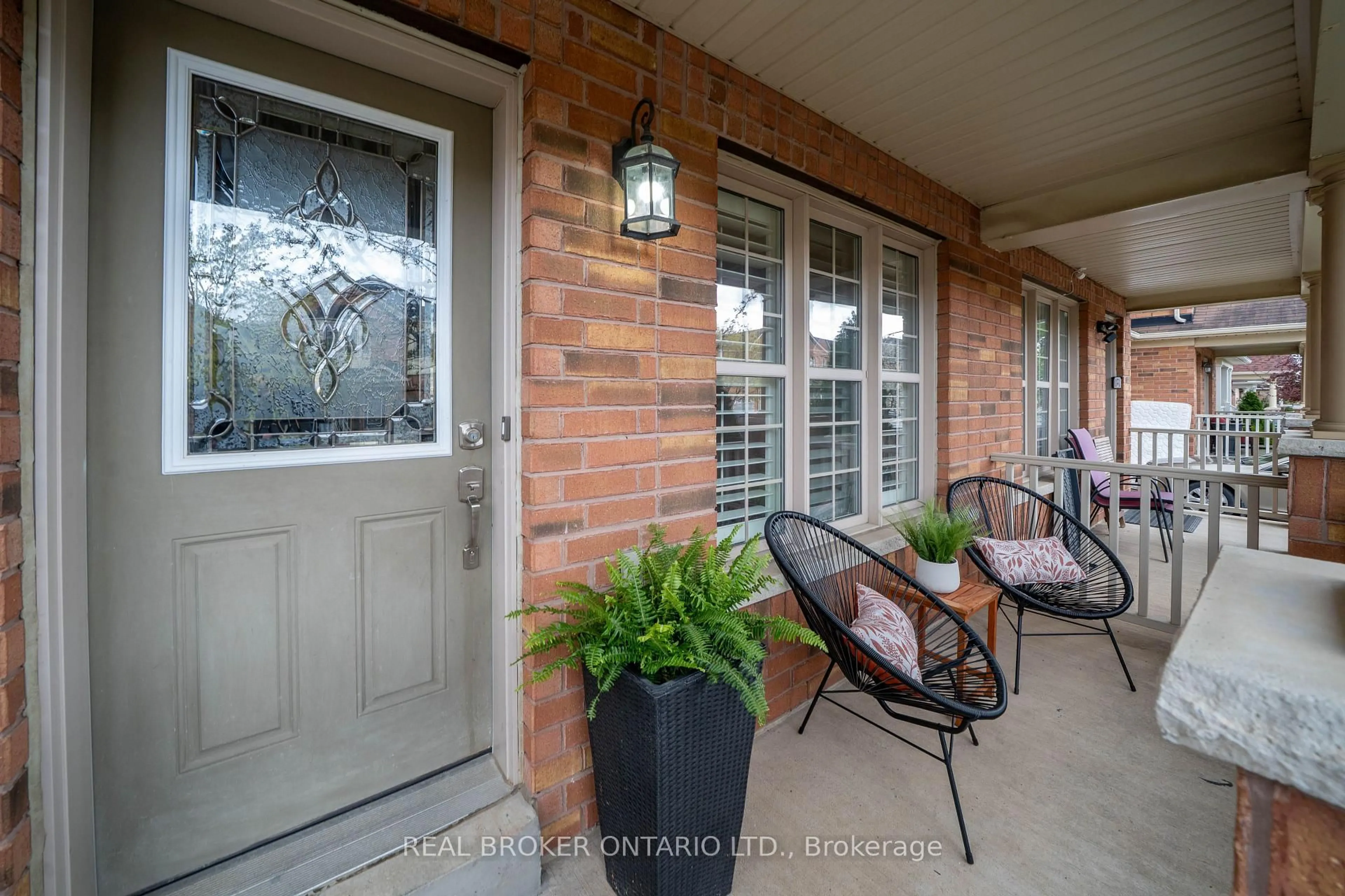 Unknown for 134 Mccready Dr, Milton Ontario L9T 0V5