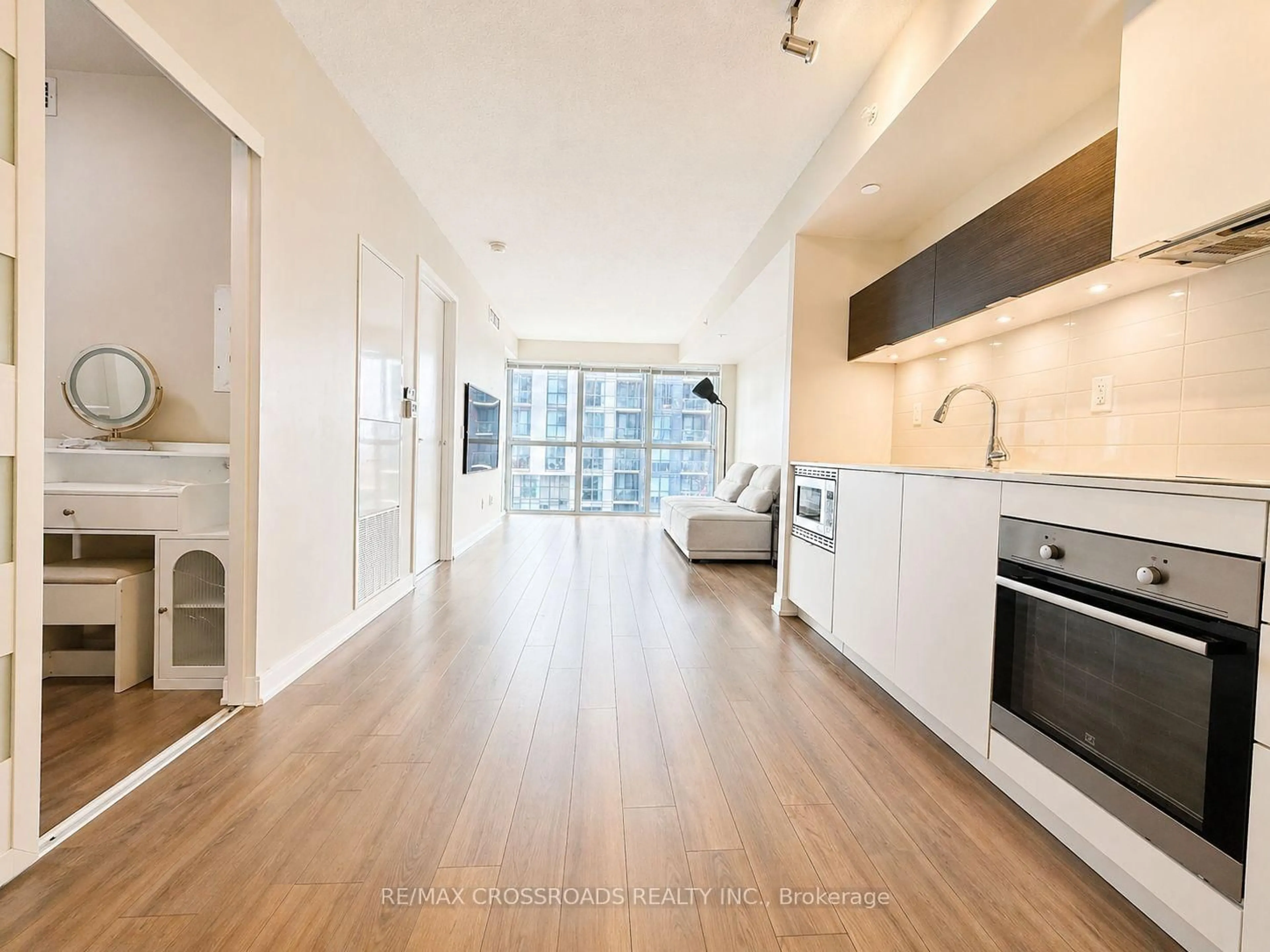 Open concept kitchen, unknown for 20 Thomas Riley Rd #1201, Toronto Ontario M9B 0C3