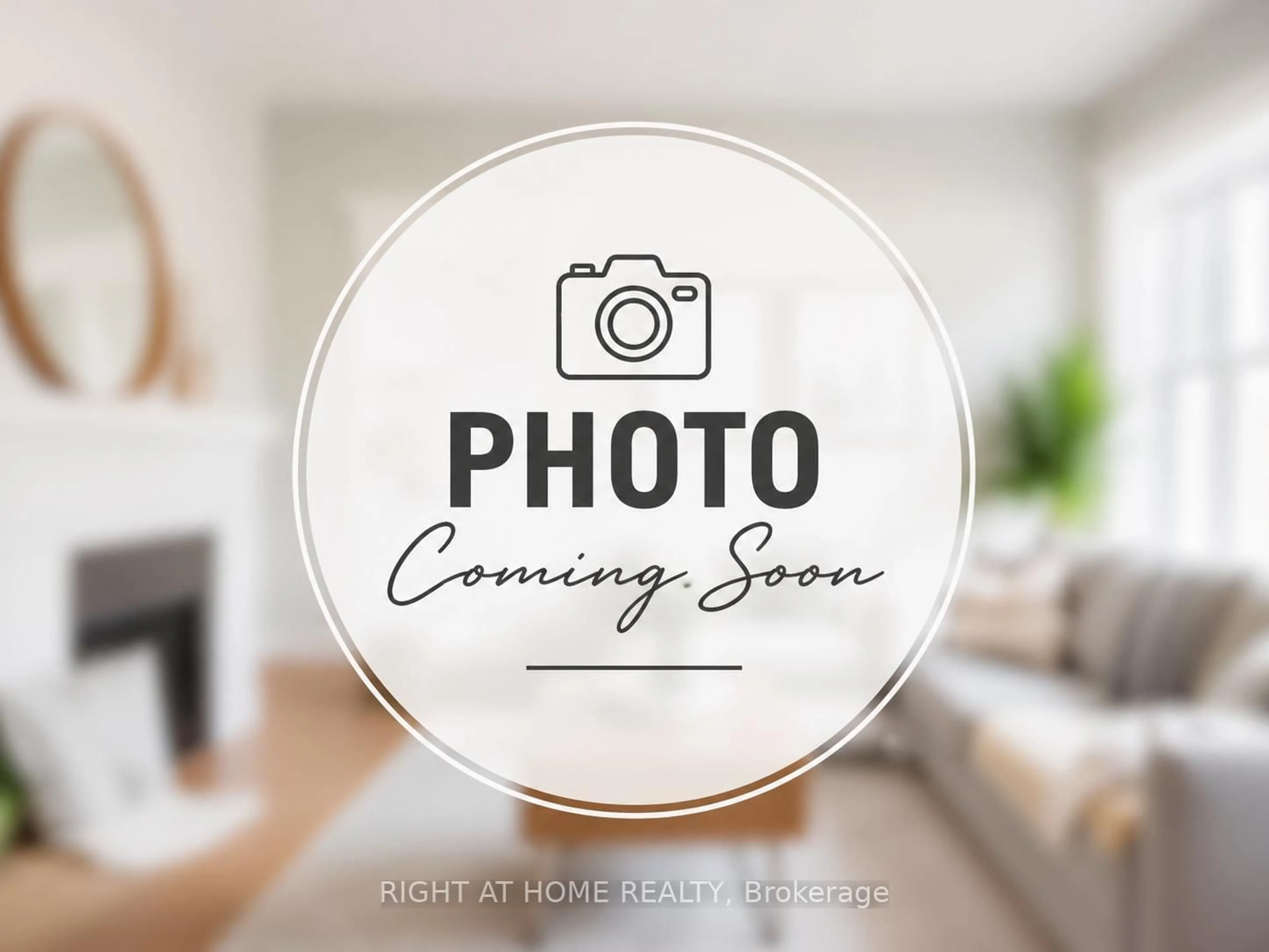 Blurry image for 204 Maple Leaf Dr, Toronto Ontario M6L 1P1