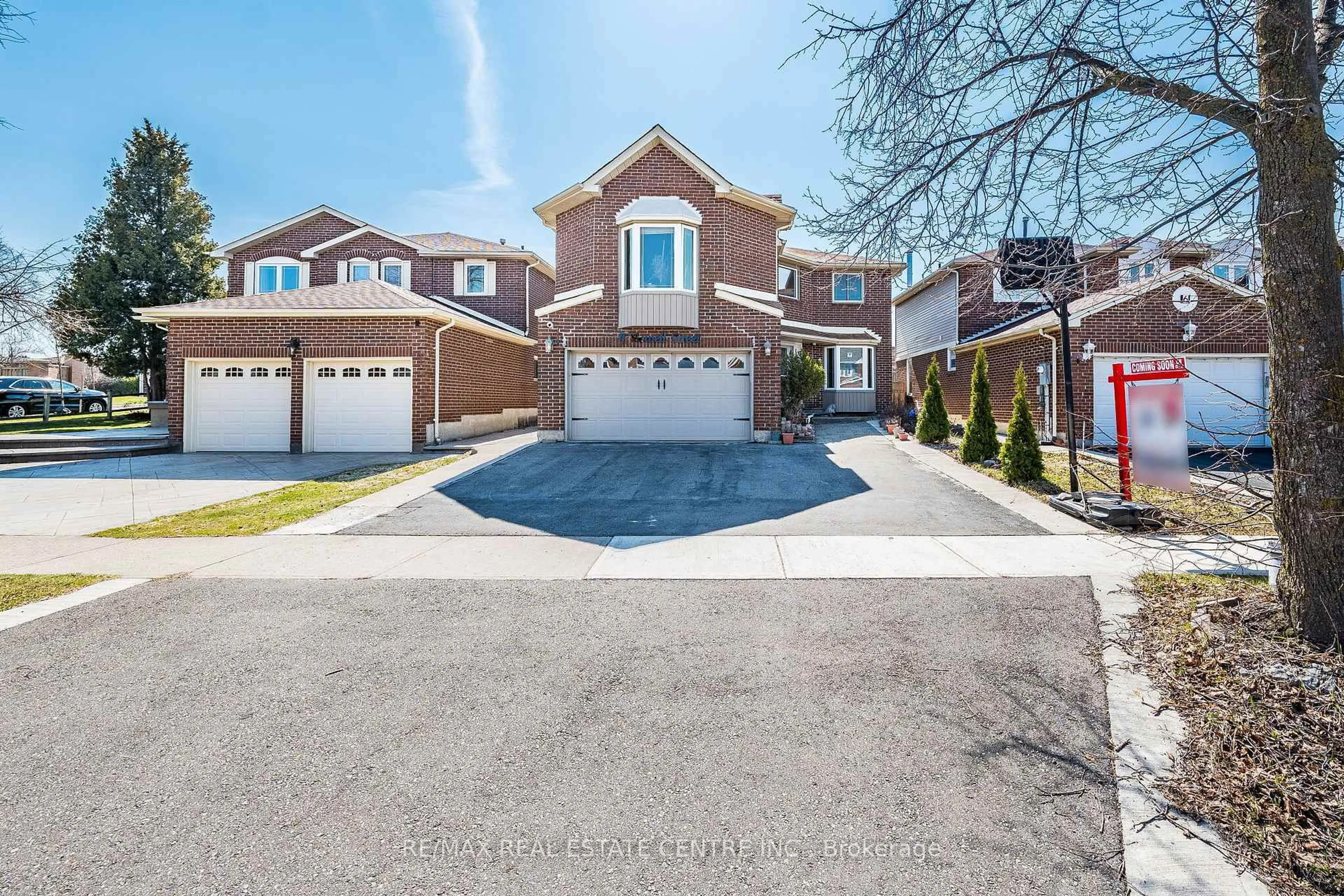 Home with brick exterior material, street for 4 Howell St, Brampton Ontario L6Y 3J6
