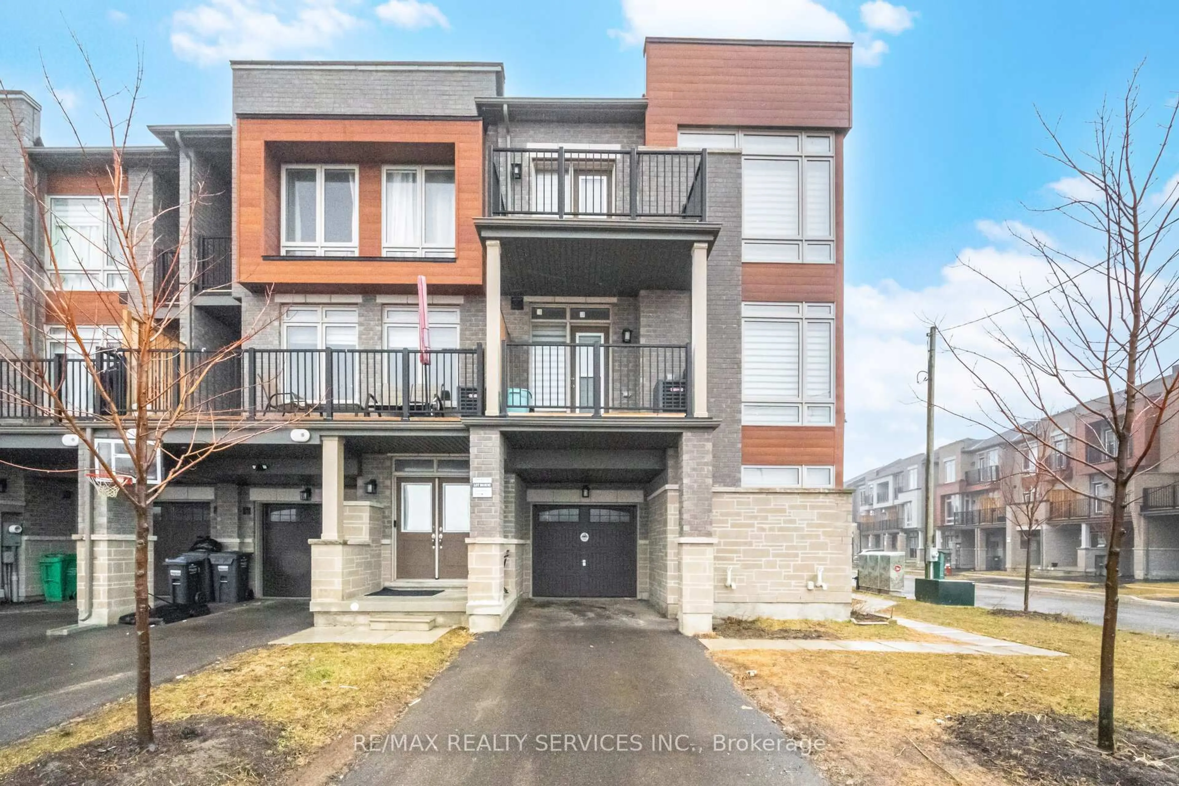 Unknown for 68 Donald Ficht Cres, Brampton Ontario L7A 5H7