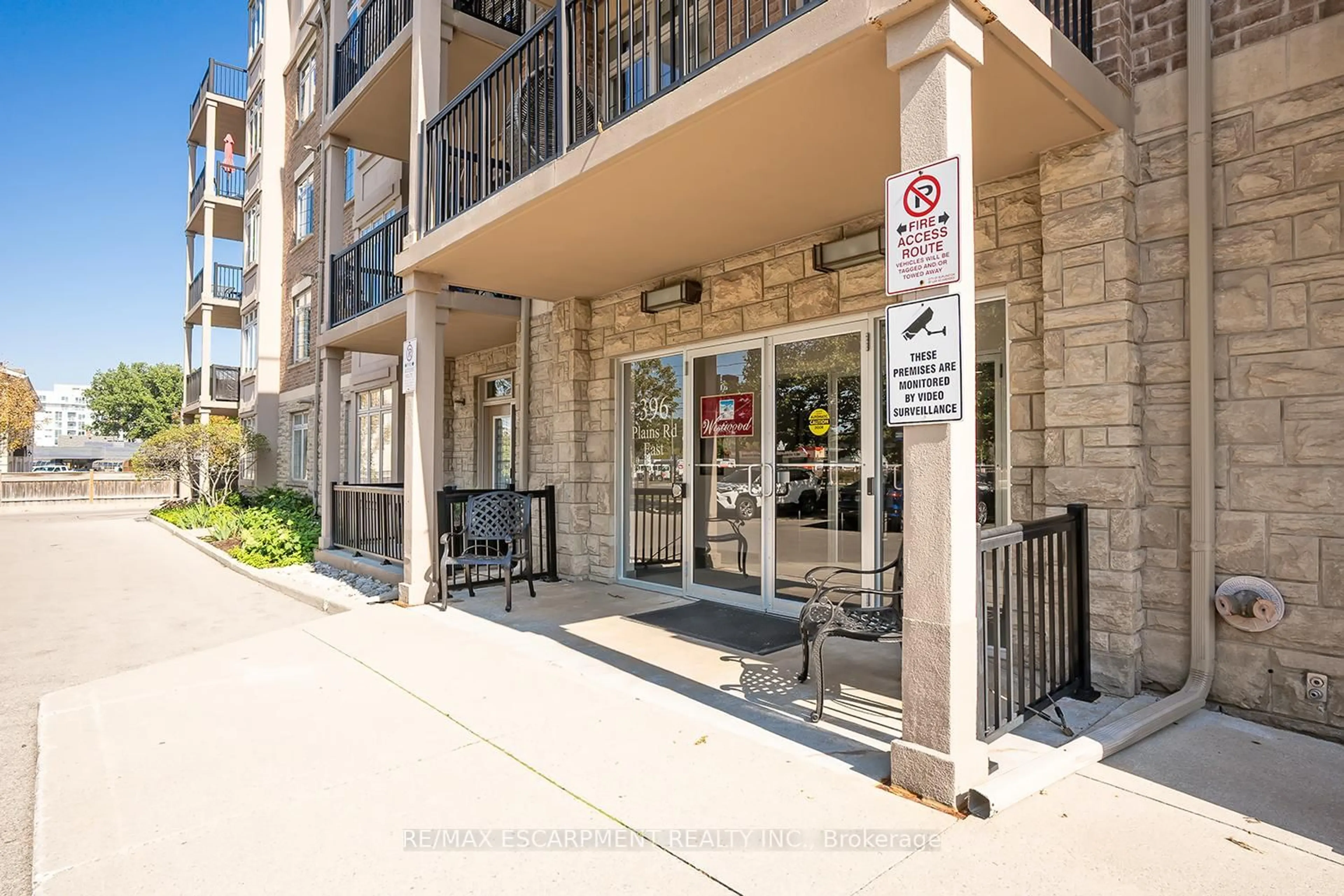 Unknown for 396 Plains Rd #503, Burlington Ontario L7T 2C8