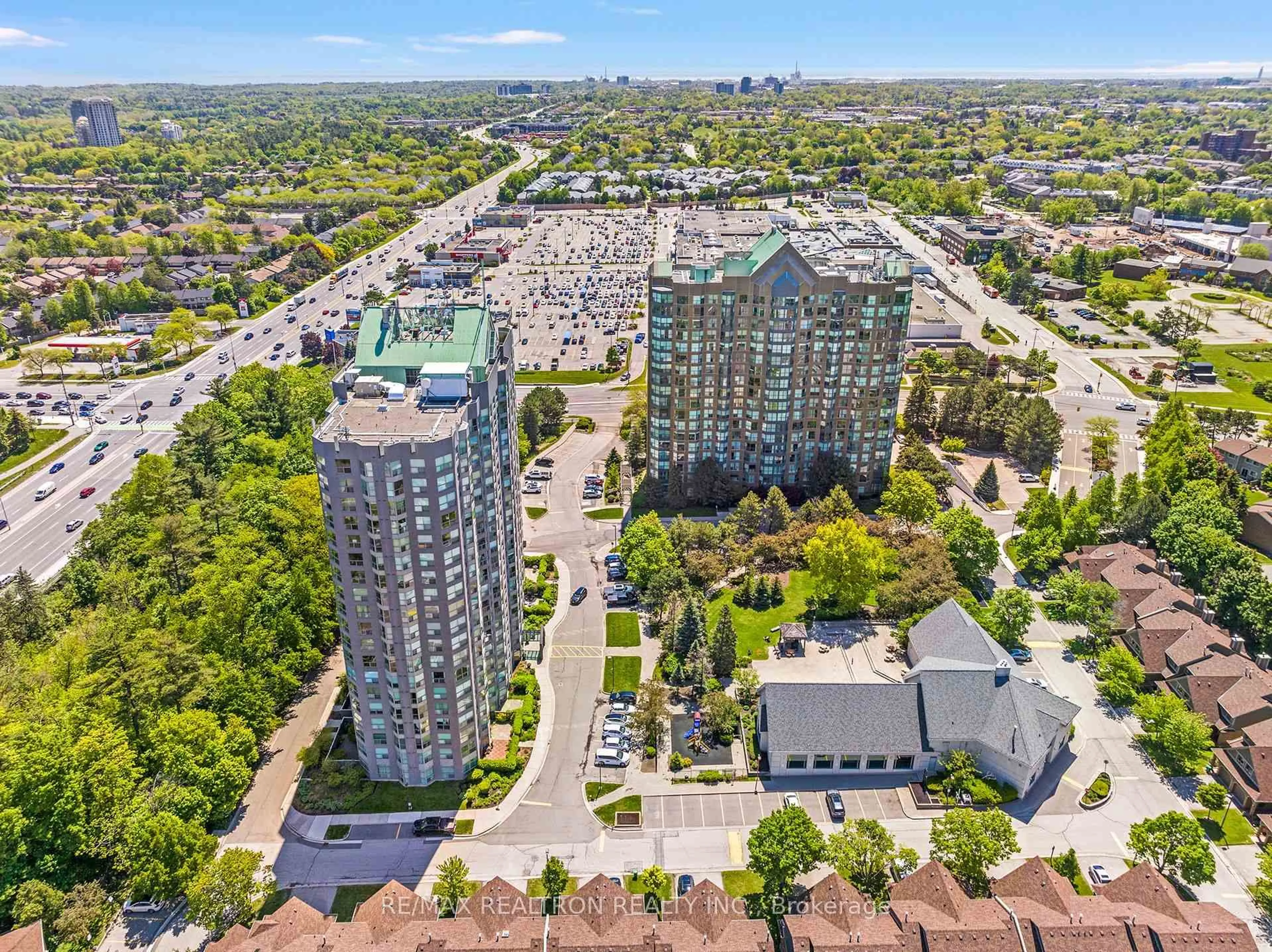 A pic from outside/outdoor area/front of a property/back of a property/a pic from drone, city buildings view from balcony for 2155 Burnhamthorpe Rd #603, Mississauga Ontario L5L 5P4