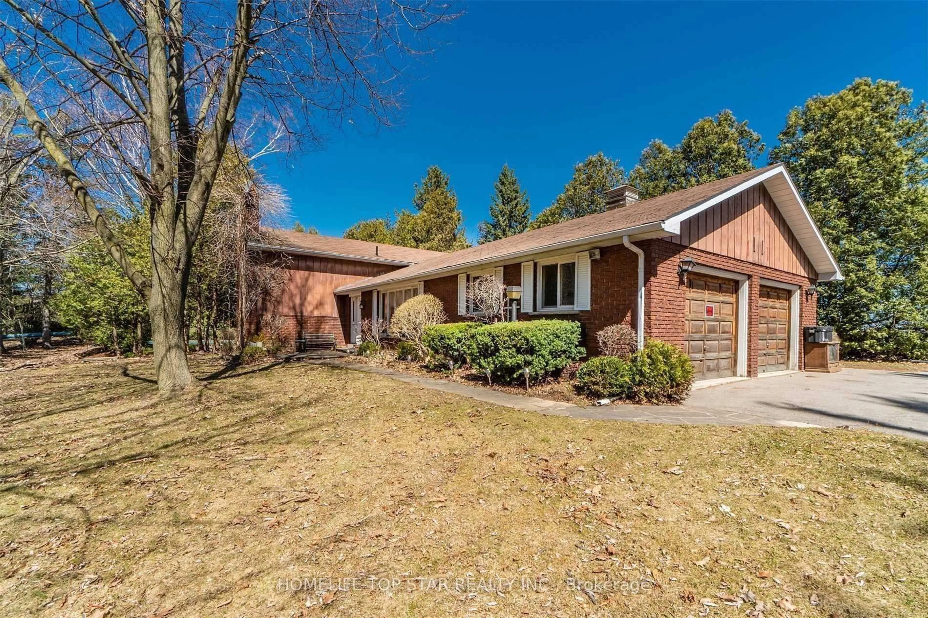 Home with brick exterior material, street for 8733 Heritage Rd, Brampton Ontario L6Y 0E4