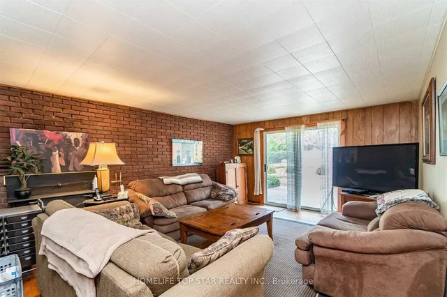 8733 Heritage Rd, Brampton 3