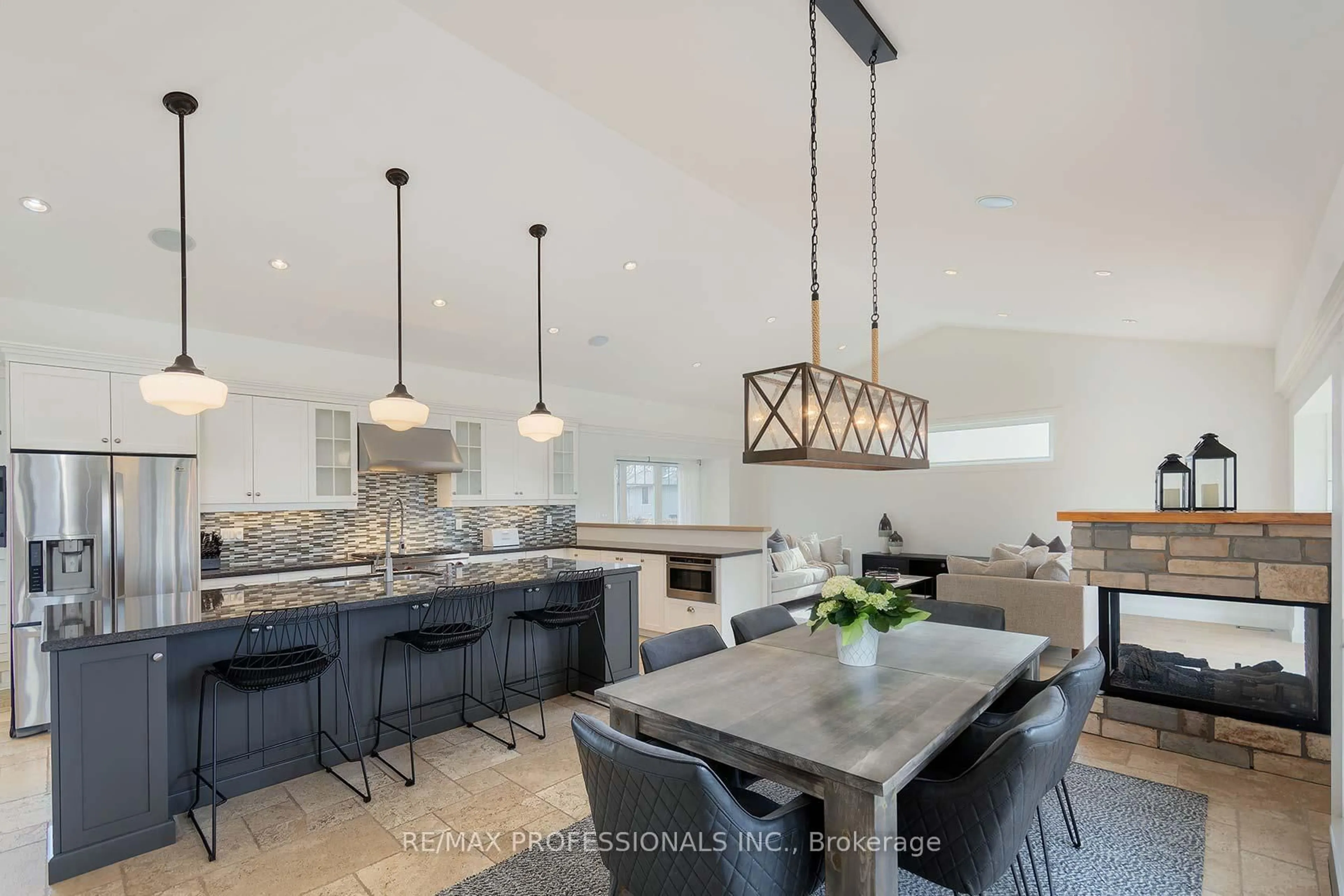 Open concept kitchen, ceramic/tile floor for 321 Wendy Lane, Oakville Ontario L6L 4P9