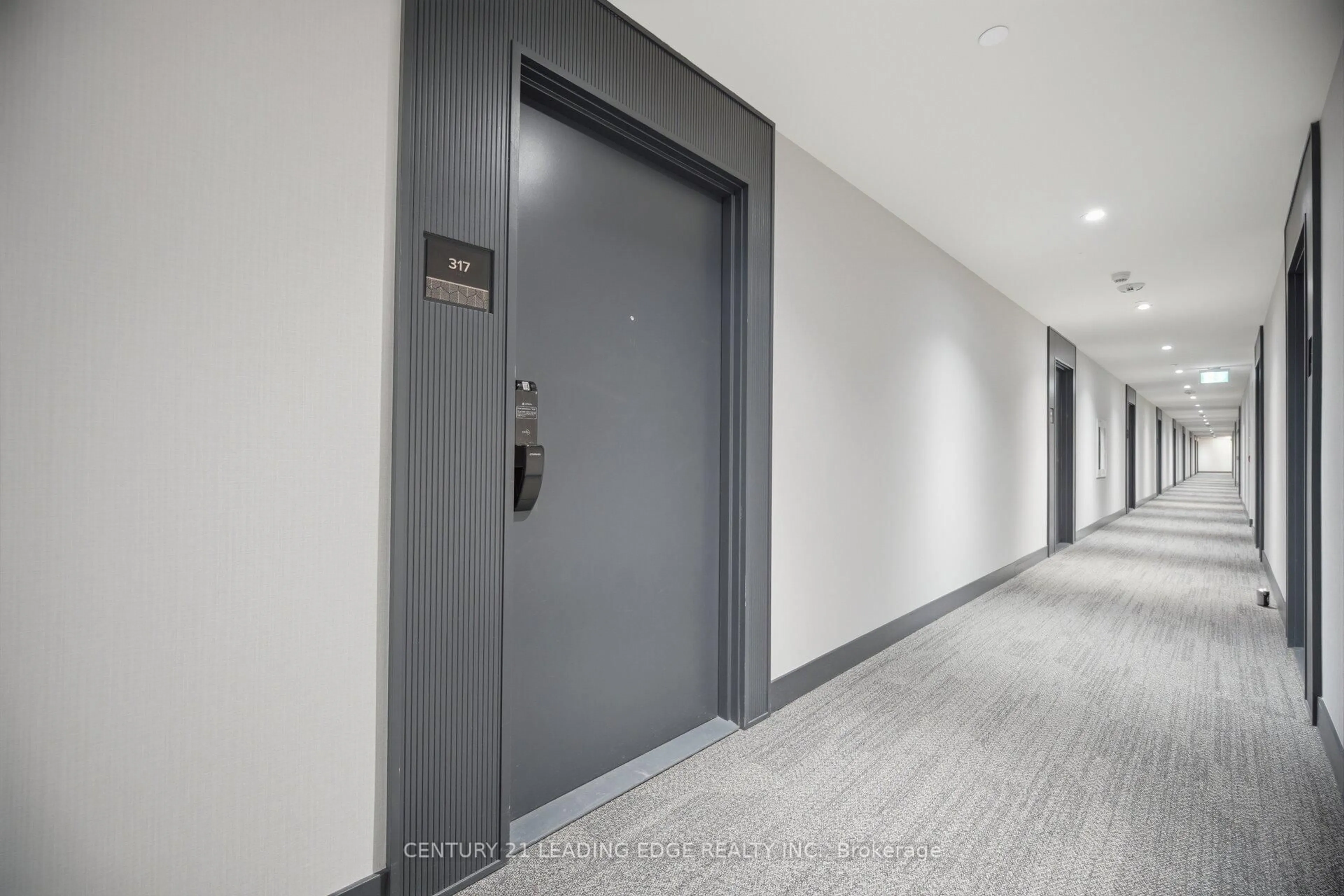 Indoor foyer for 405 Dundas St #317, Oakville Ontario L6M 5P9