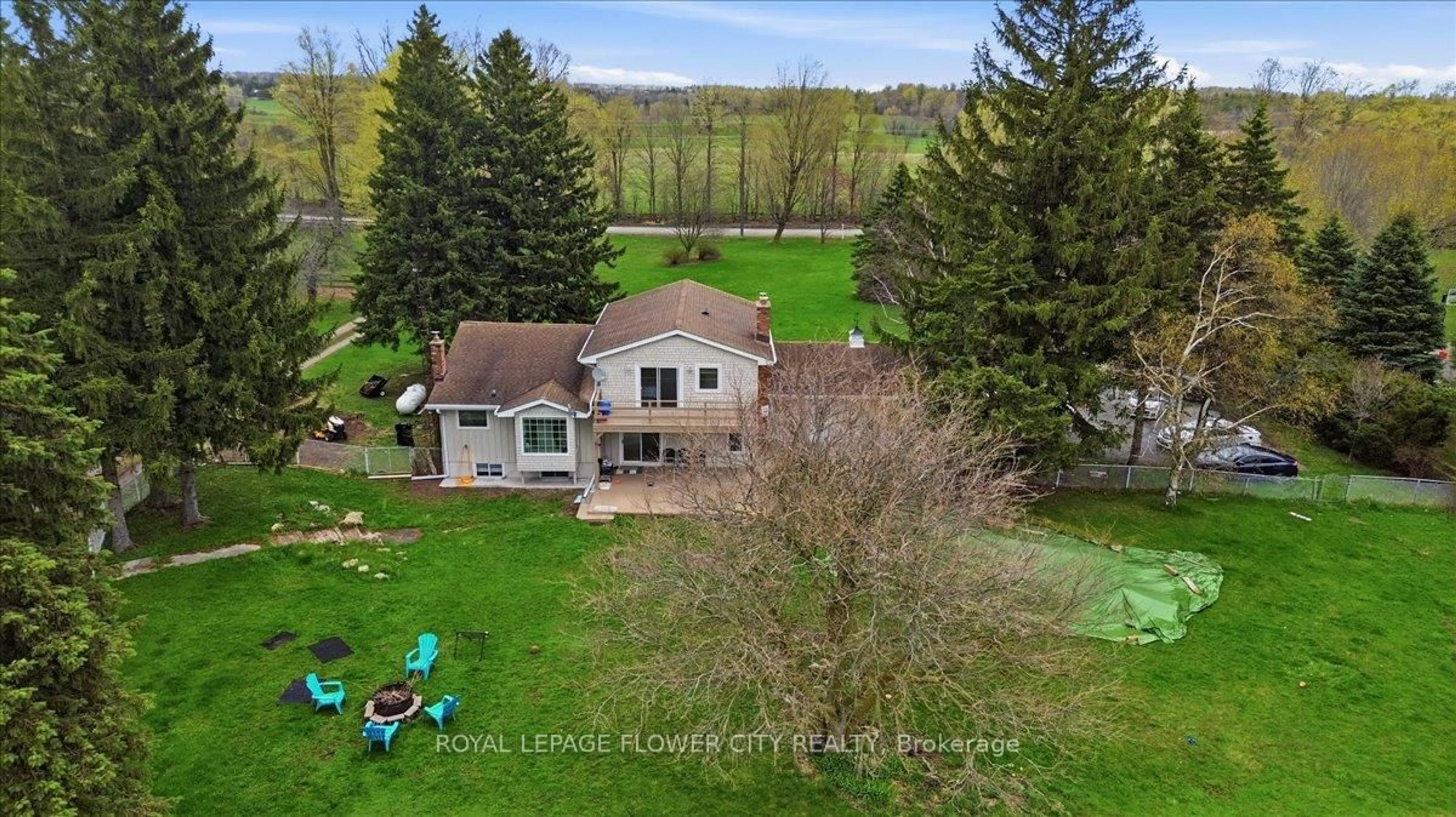 A pic from outside/outdoor area/front of a property/back of a property/a pic from drone, water/lake/river/ocean view for 14264 Eighth Line, Halton Hills Ontario L7G 4S4