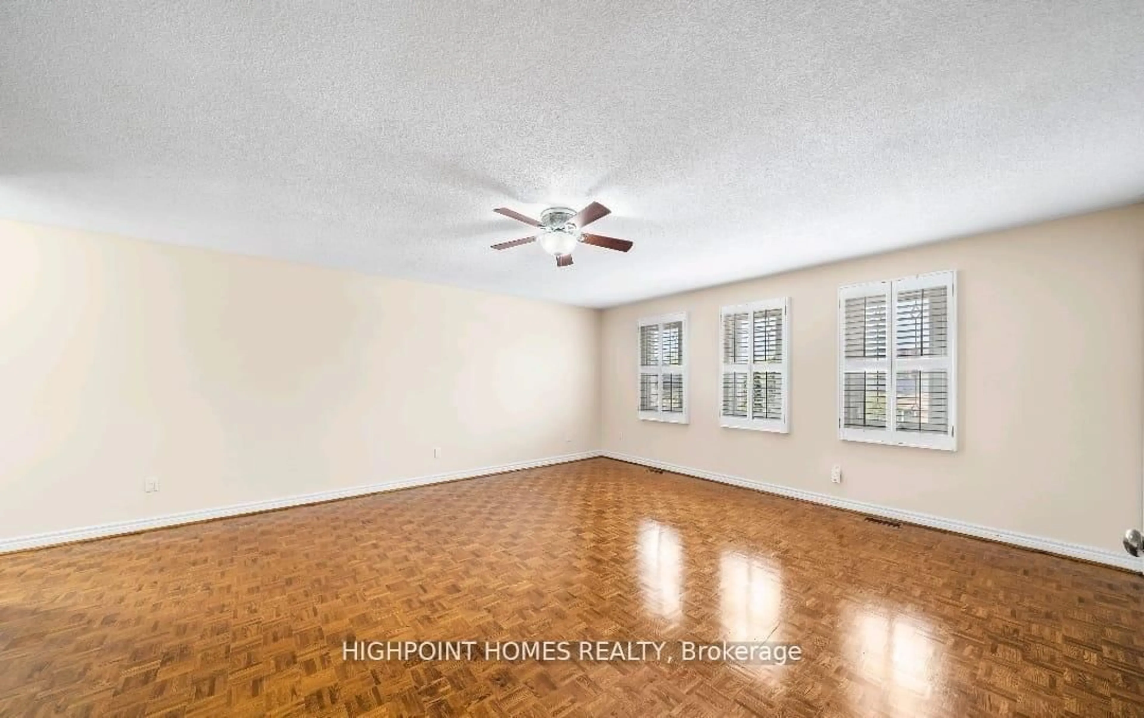 A pic of a room for 2905 Weston Rd, Toronto Ontario M9M 2S6