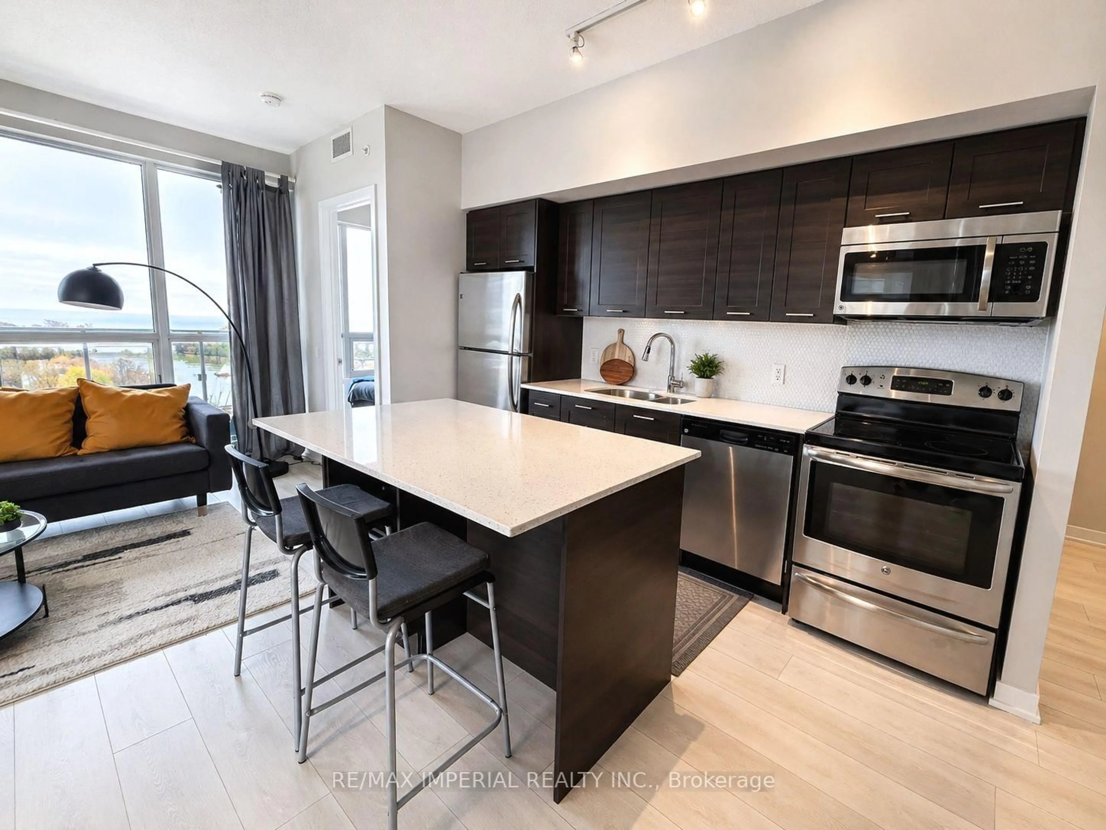 Open concept kitchen, unknown for 2212 Lake Shore Blvd #1201, Toronto Ontario M8V 0C2