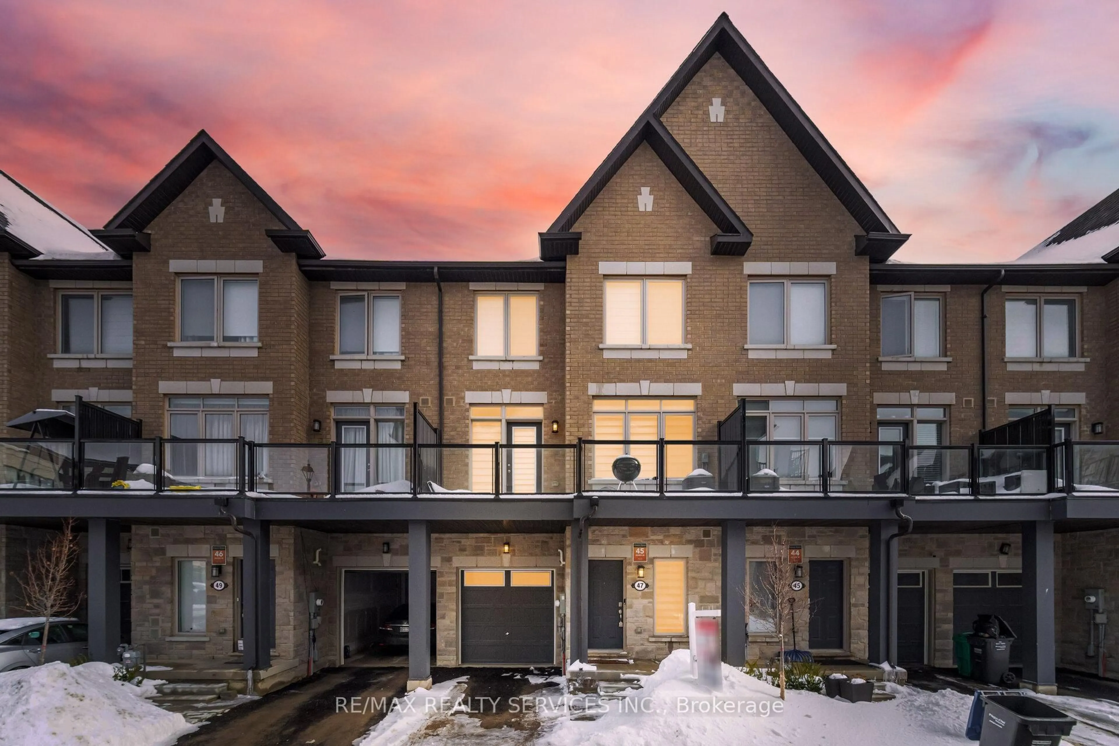 Home with brick exterior material, unknown for 47 Tiveron Ave, Caledon Ontario L7C 4L6
