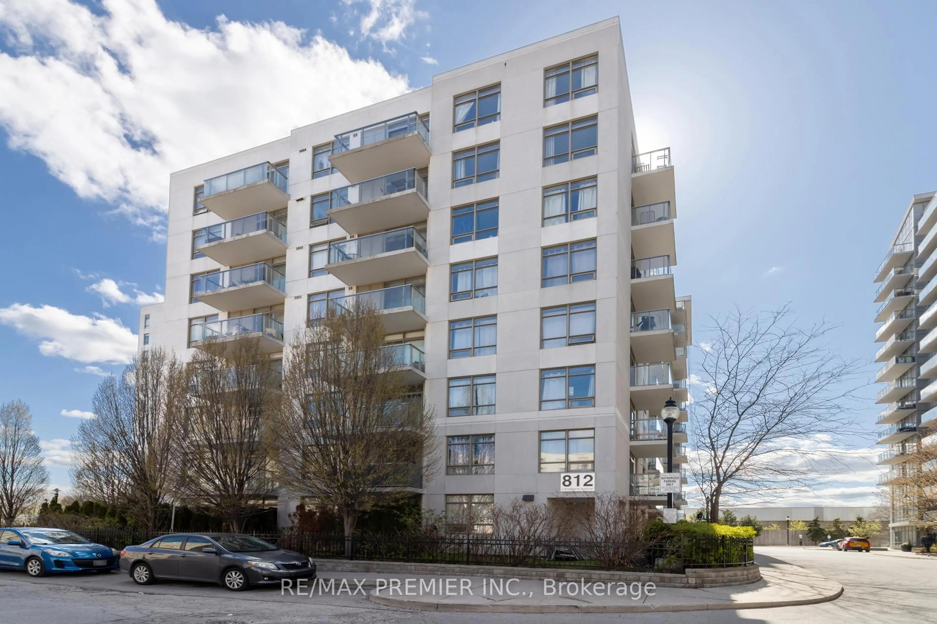 Unknown for 812 Lansdowne Ave #1011, Toronto Ontario M6H 4K6