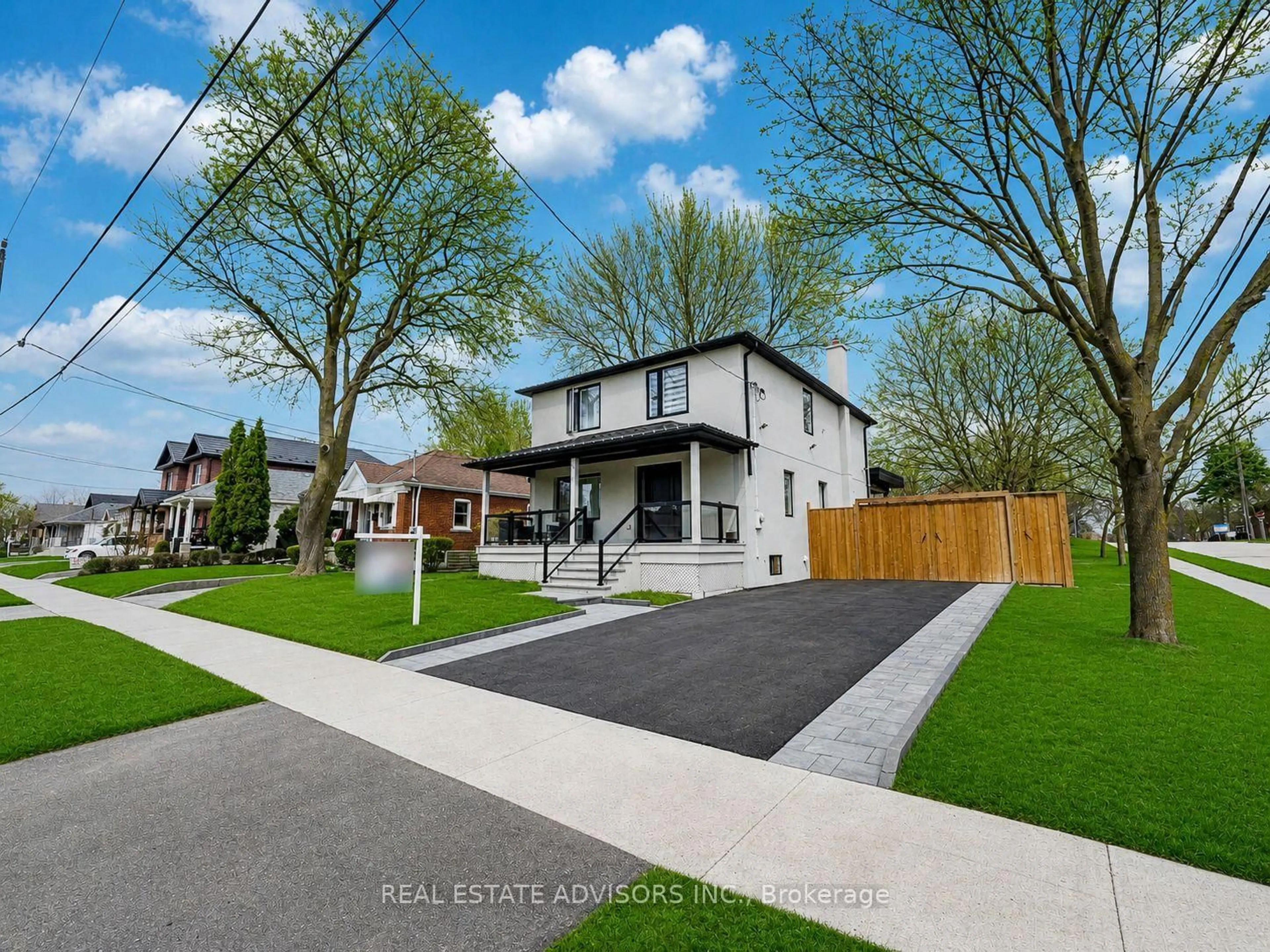 Unknown for 29 Ranwood Dr, Toronto Ontario M9N 3G2