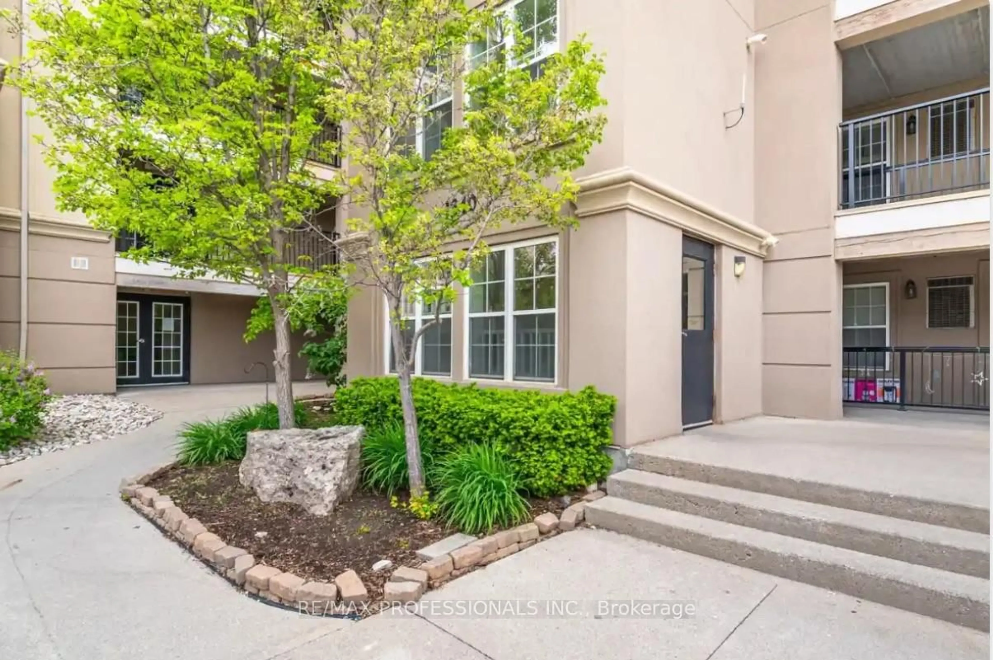 Unknown for 1390 Main St #107, Milton Ontario L9T 7S9